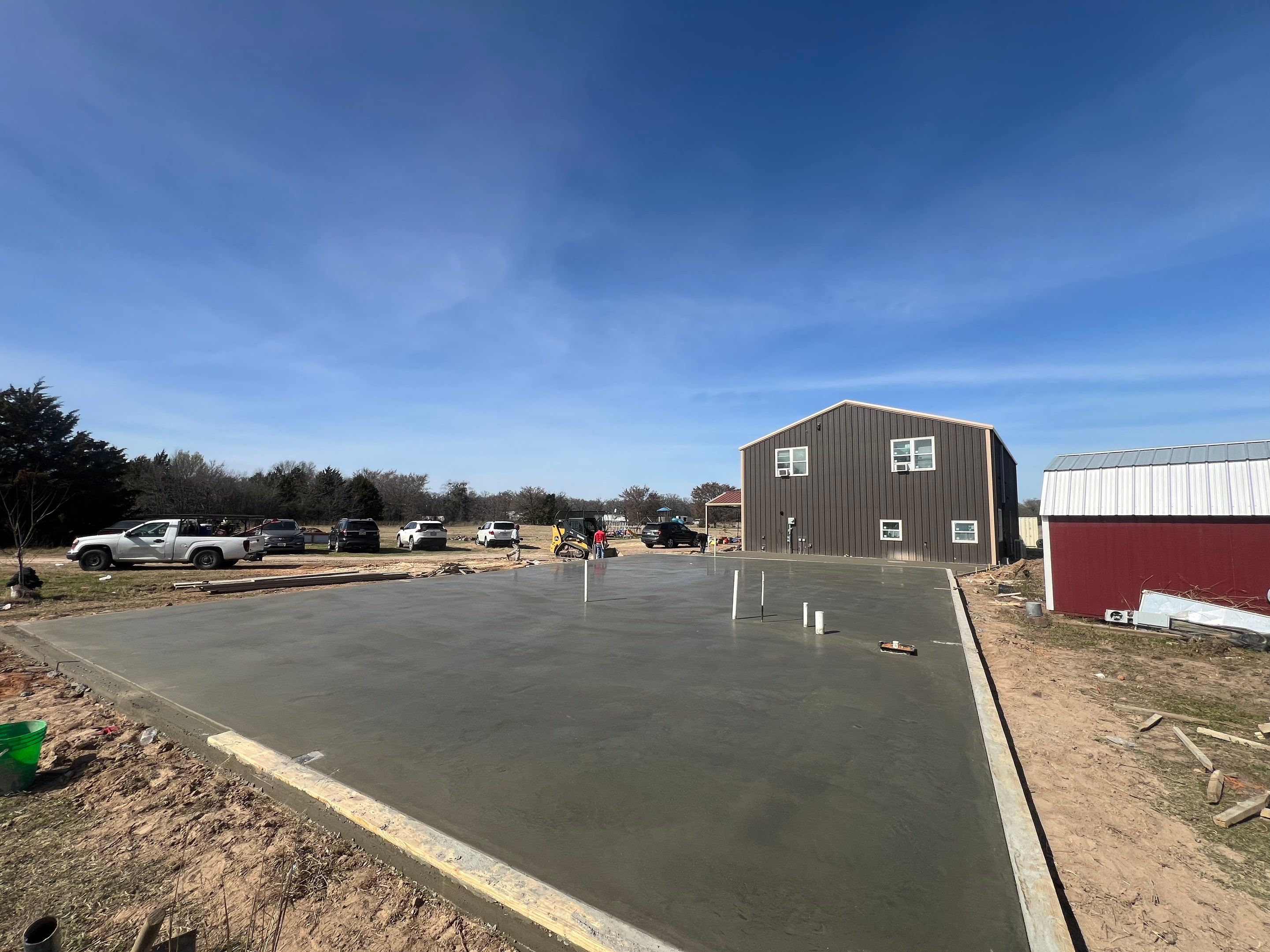 Kemp TX Barndominium Concrete Addition with Breezeway by Rodriguez Concrete Construction