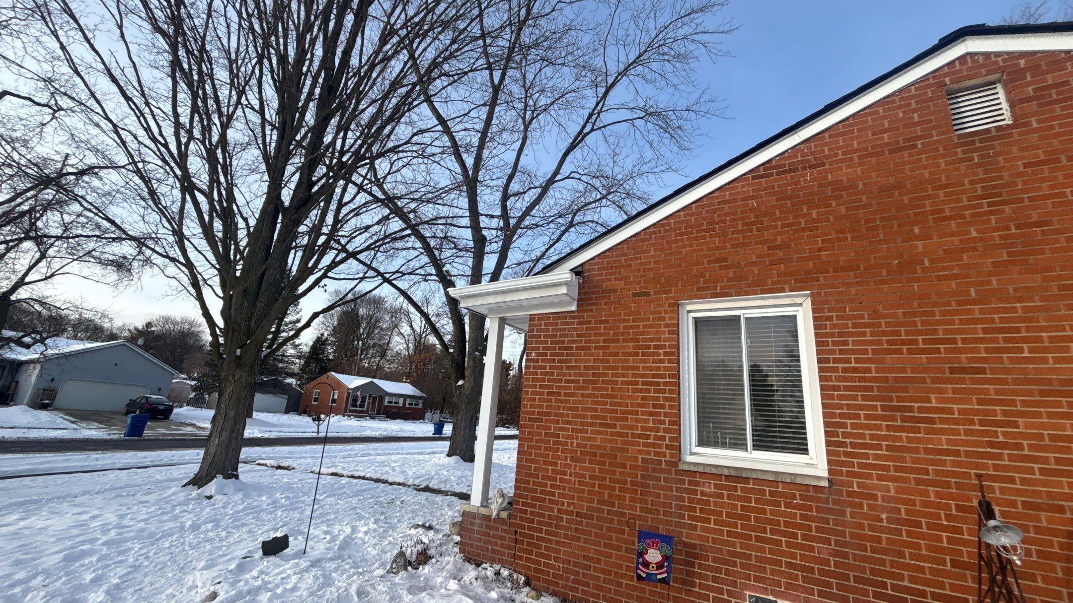 Roof Replacement using Owens Corning Onyx Black by 180 Contractors