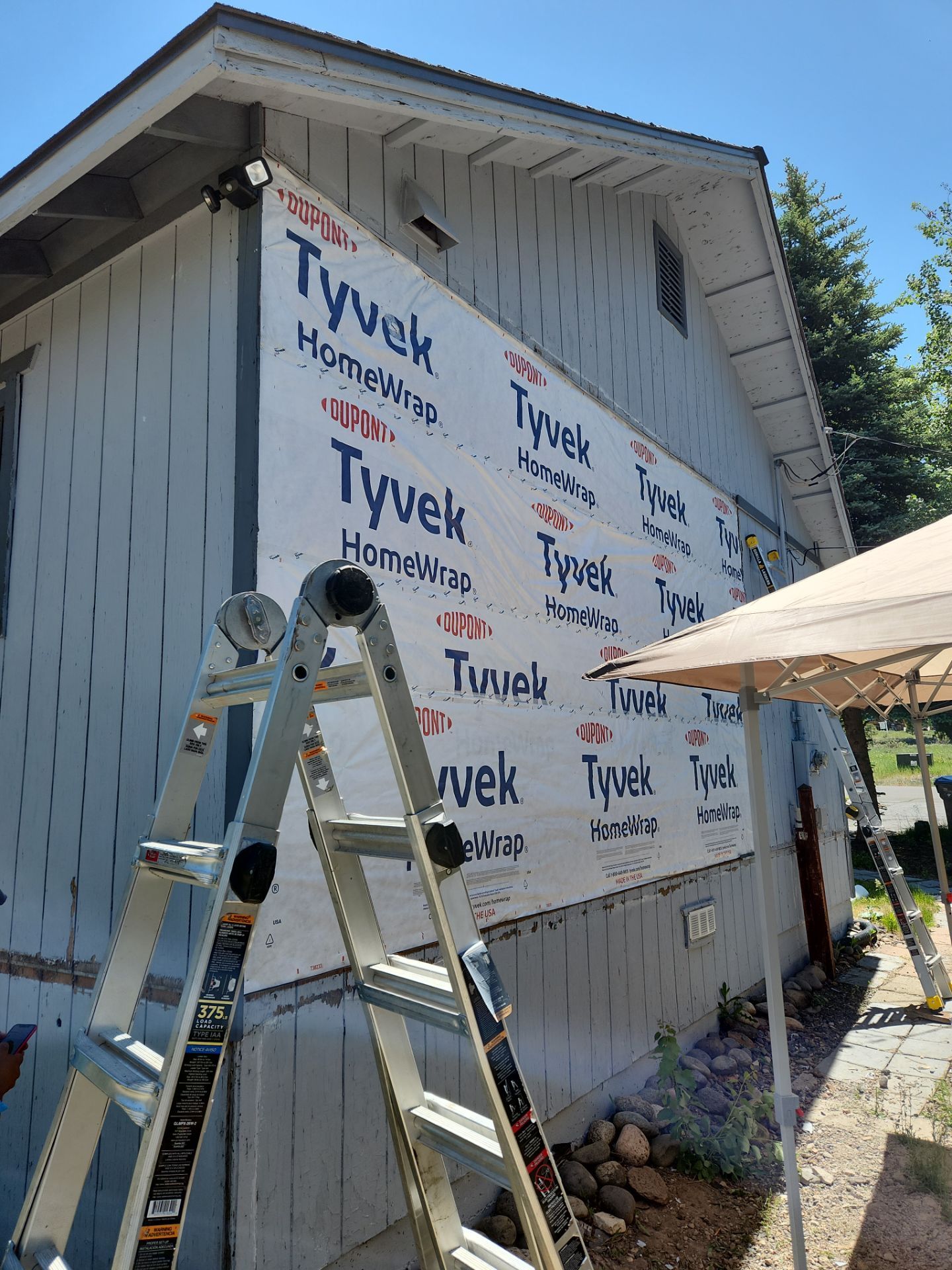Siding Repairs by The Tahoe Tradesman