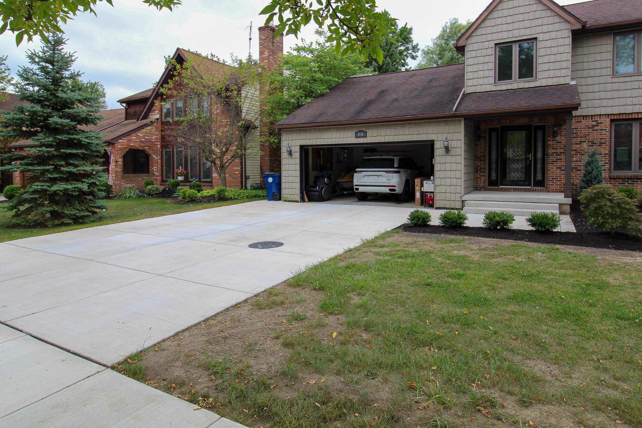 Interior Renovations, Bathroom Remodel, Concrete and Outdoor Living by Ivy Lea Construction