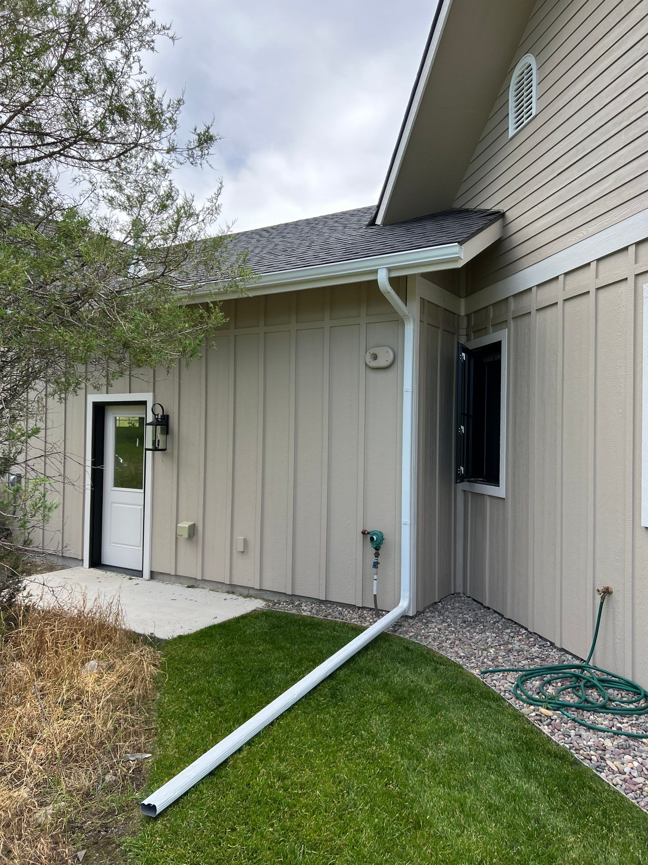 GAF Timberline HDZ - Charcoal - Kalispell, MT  by Montana Roofing Solutions