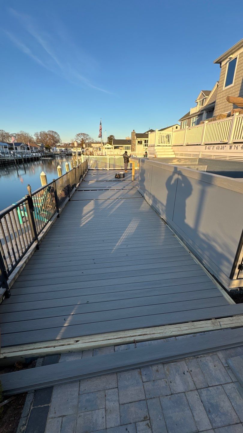 New Deck using Deckorators Venture - Color Saltwater by deck guardian