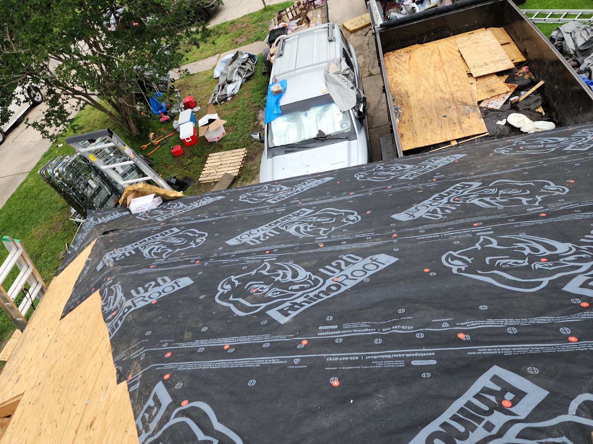 Residential Roofing Installation using Owen's Corning Duration (Lifetime) Shingles by Roof Repair Company