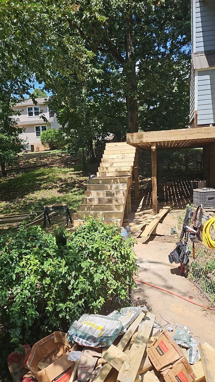 Russet Cove Circle - Deck Installation by Pillar and Pine