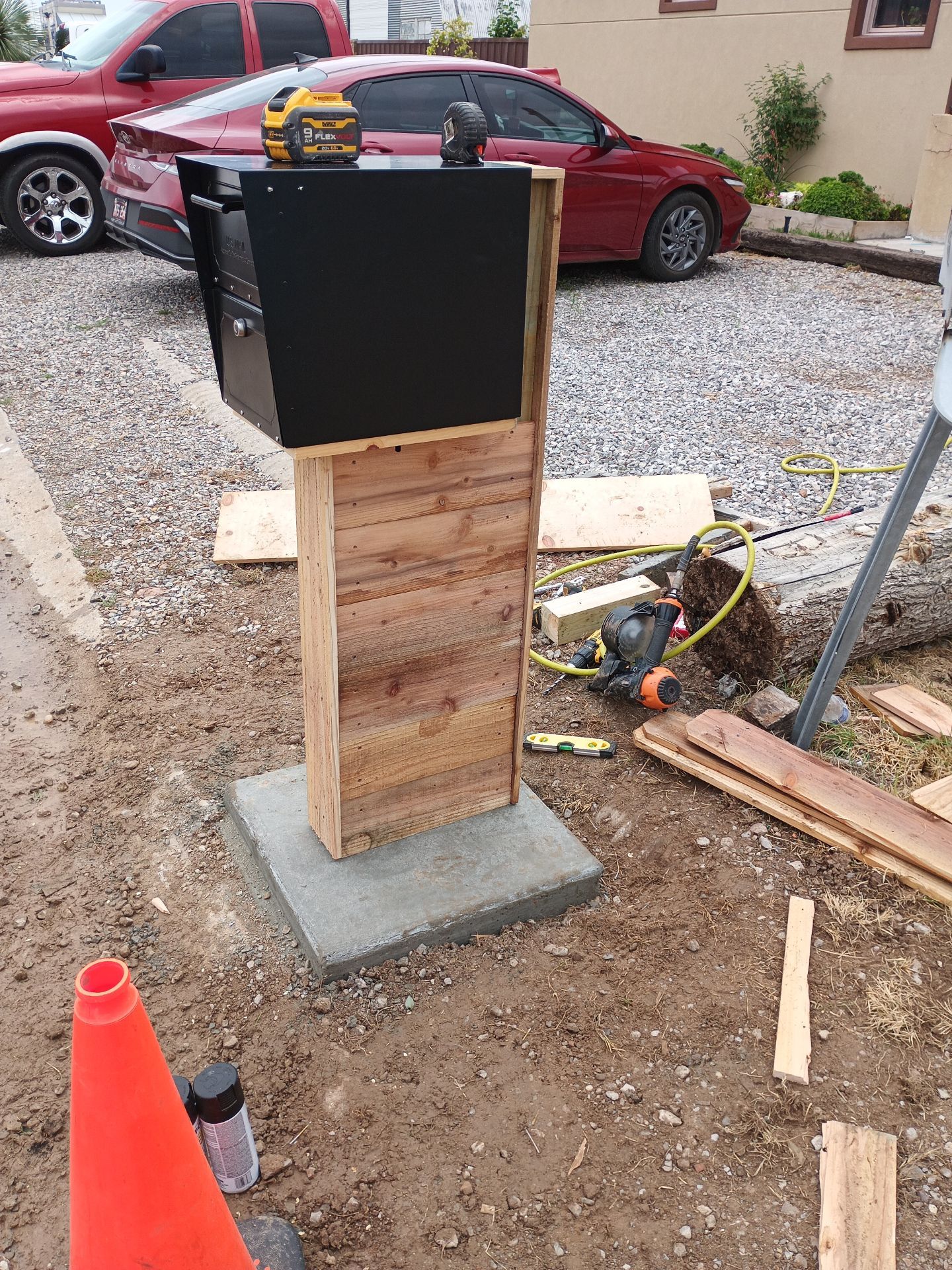Mailbox Replacement by Clays Services Inc