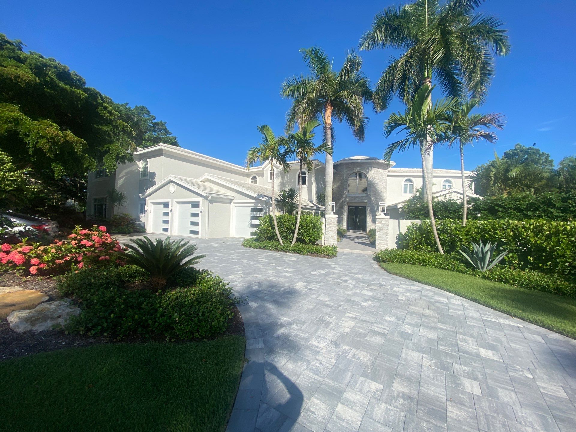 Gutter Guard System Installation in Sarasota FL by Gutter Professors