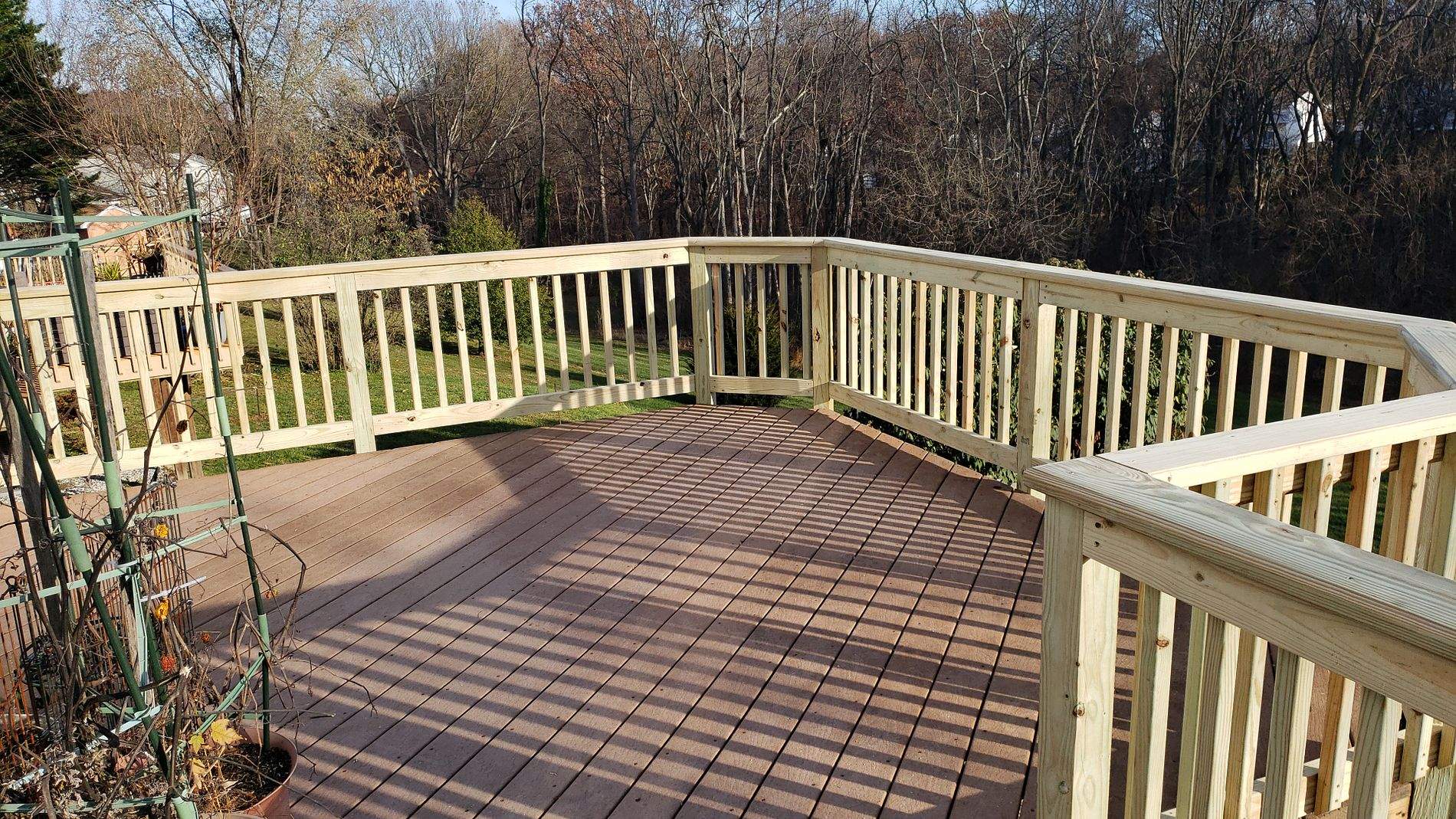 Deck Rail Repair by Roof Right Inc