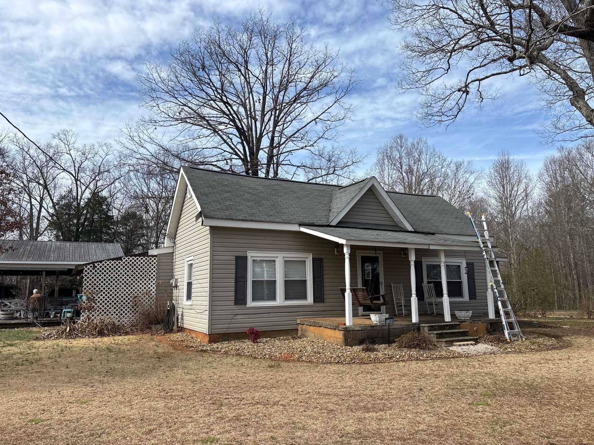 Landmark Asphalt Shingle Roof Replacement and Decking Repair in Belton by Roofers LLC
