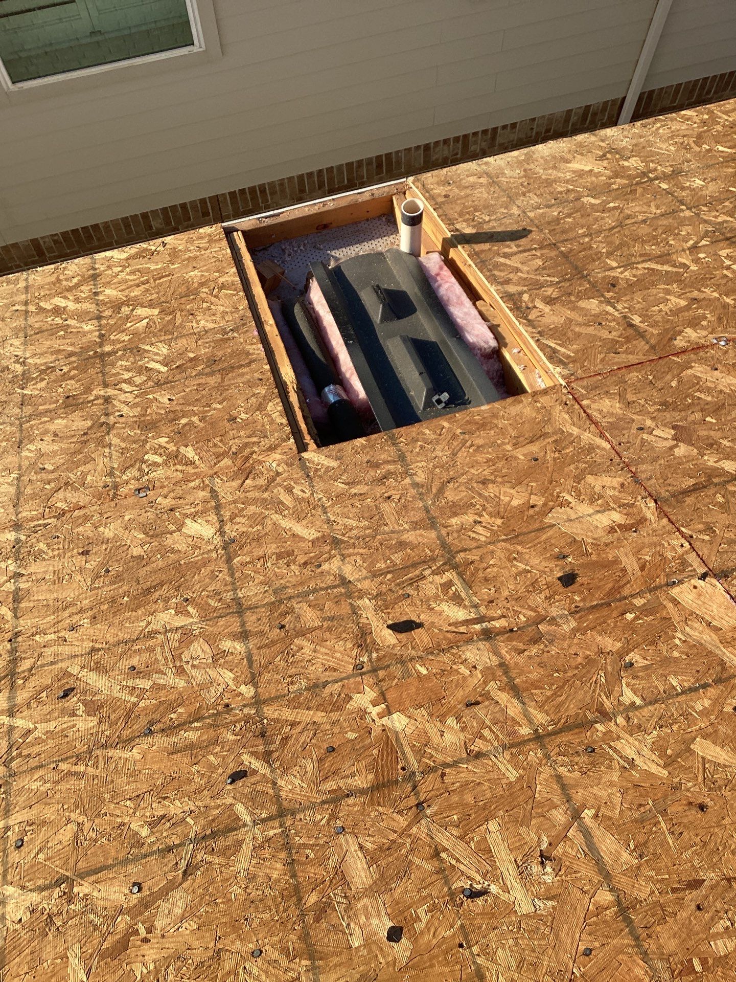 Residential Roofing Installation using Owen's Corning Duration (Lifetime) Shingles by Roof Repair Company