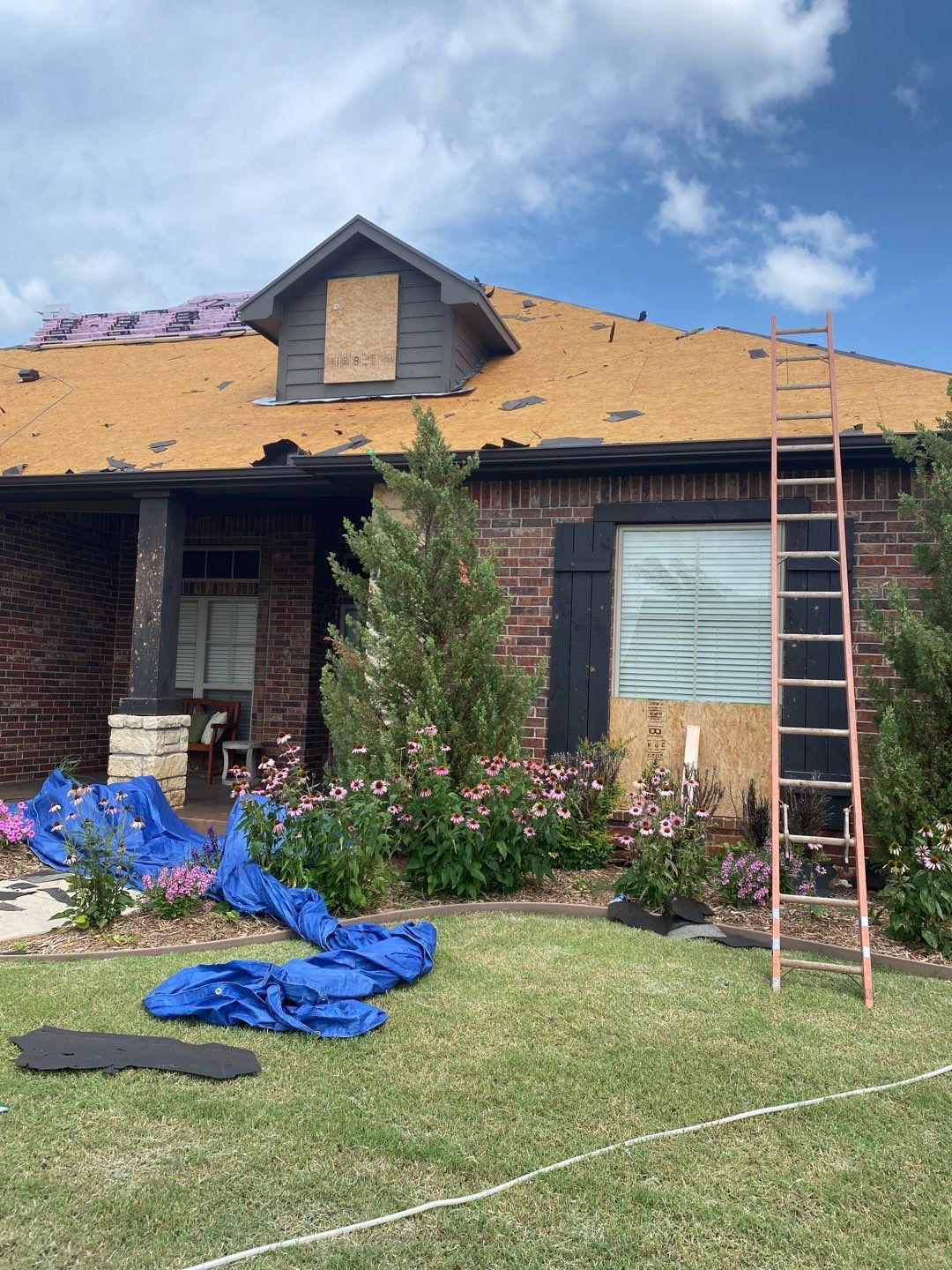 Owens Corning - Driftwood by Frontline Roofing and Construction