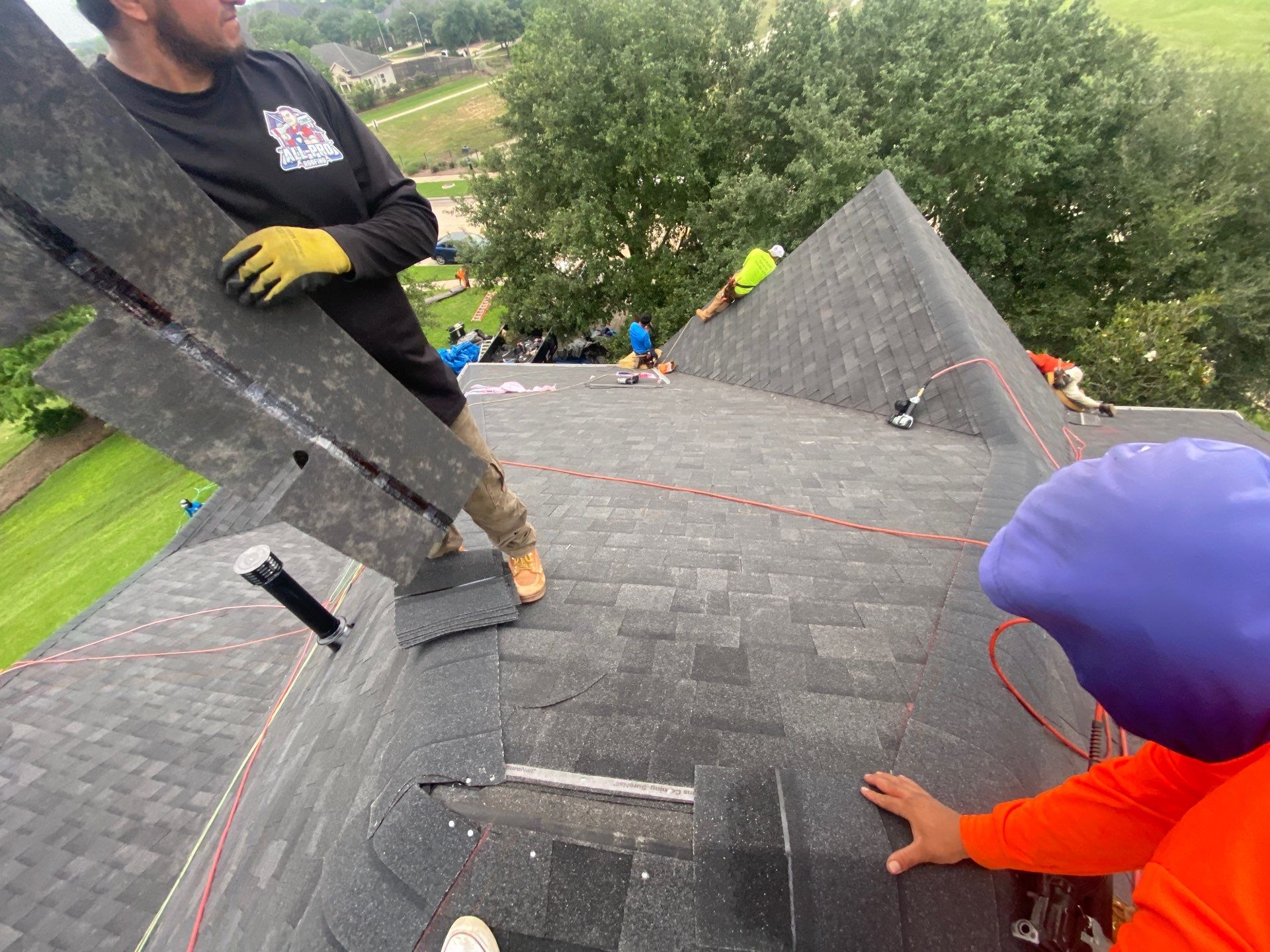 Residential Roofing Installation using Owen's Corning Duration (Lifetime) Shingles by Roof Repair Company