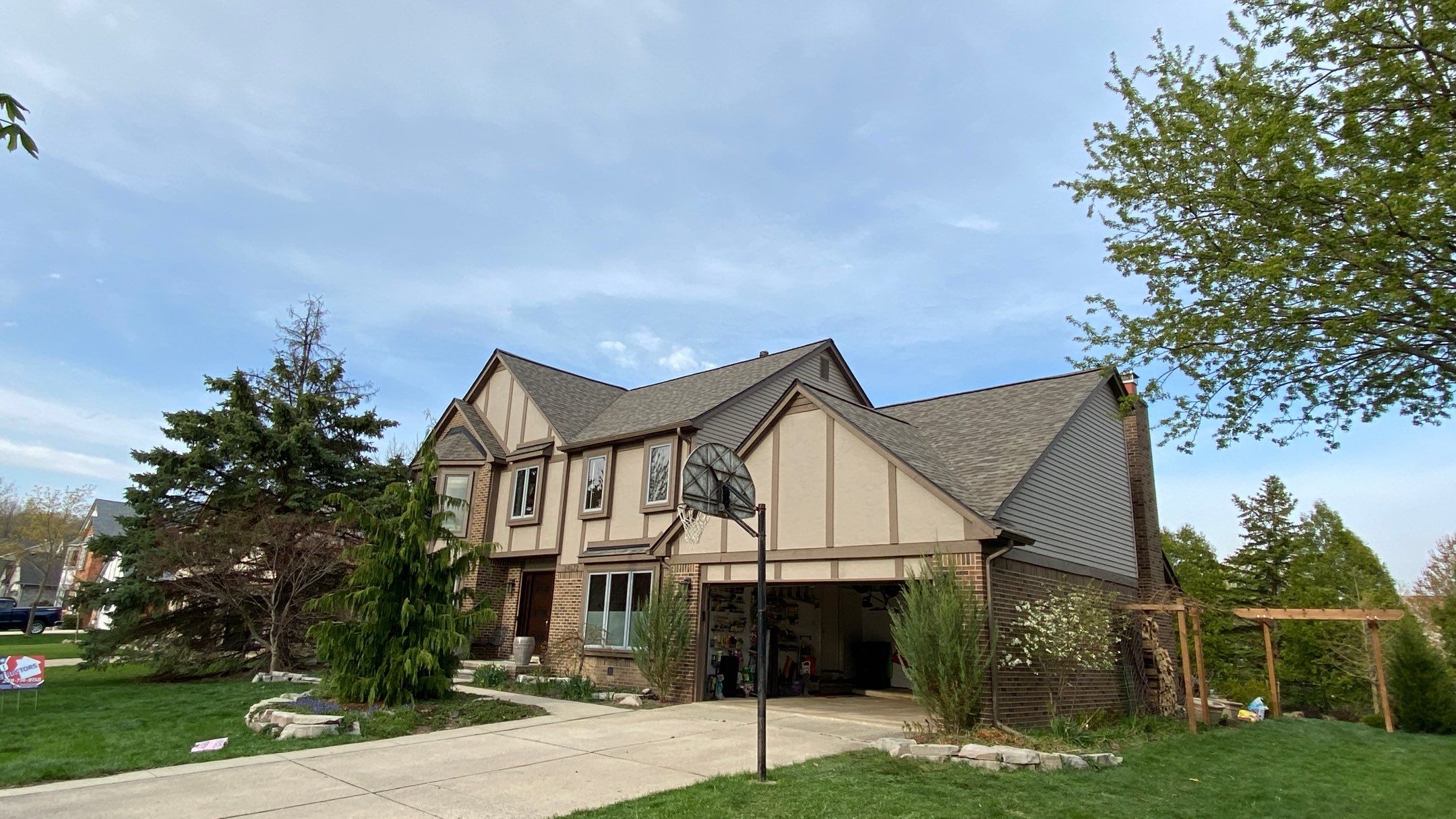 Roof Replacement using CertainTeed Landmark by 180 Contractors
