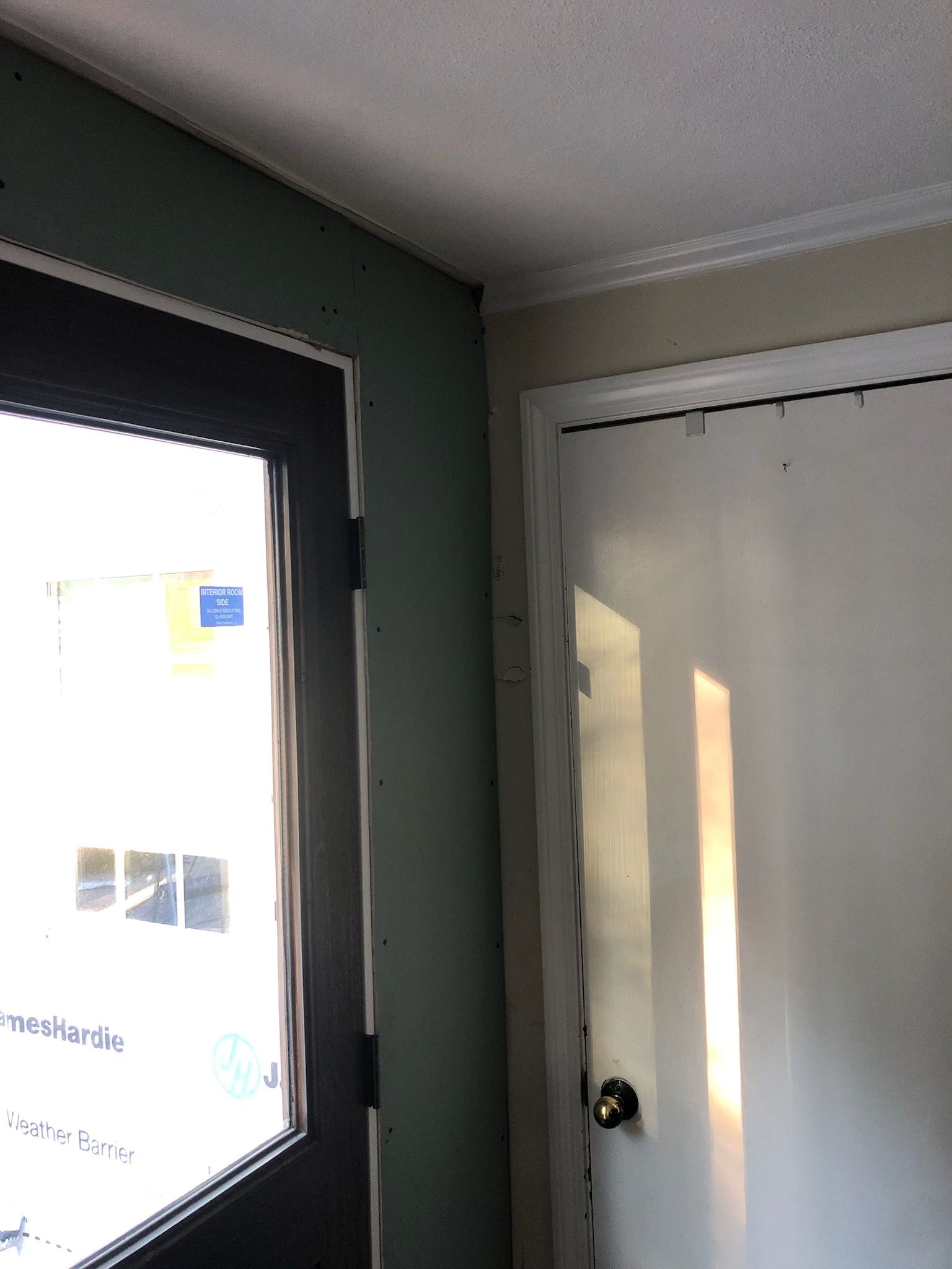 Exterior remodeling in Carlsile, MA by UBrothers Construction