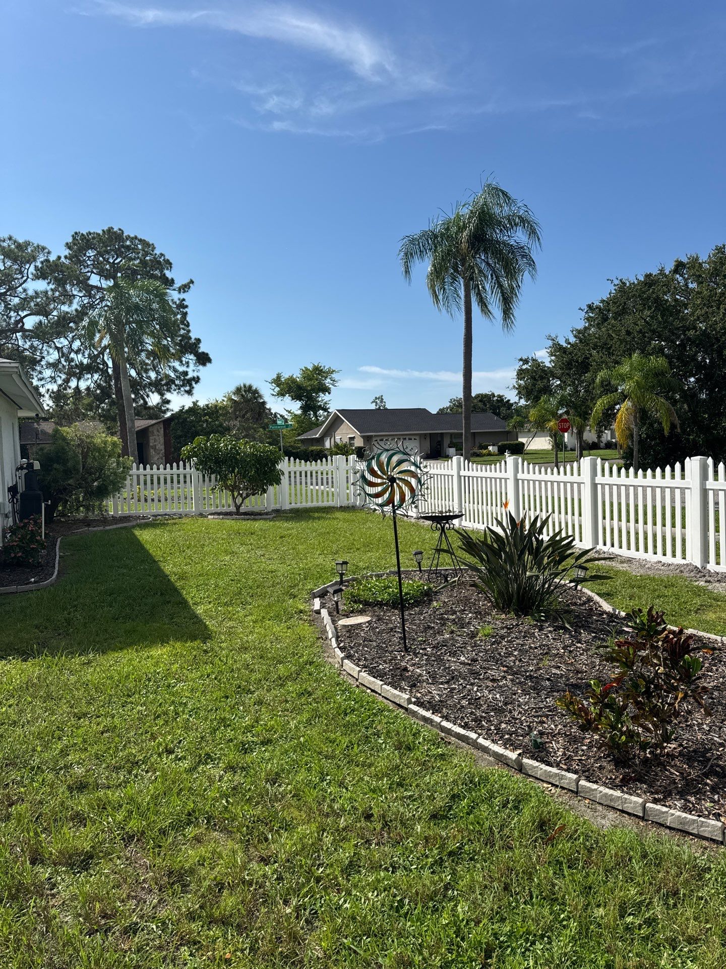 1371 Palmwood Dr  by H&Y Fence