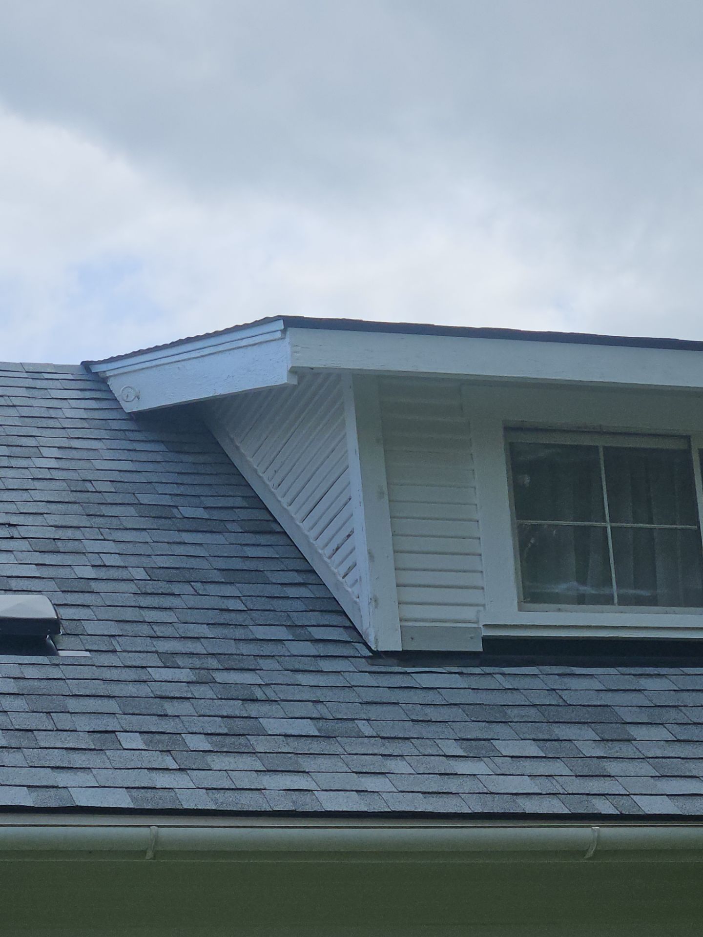 Residential Roofing Installation using IKO Dynasty (Color: Frostone Grey) by Orezona Building & Roofing Company, Inc.