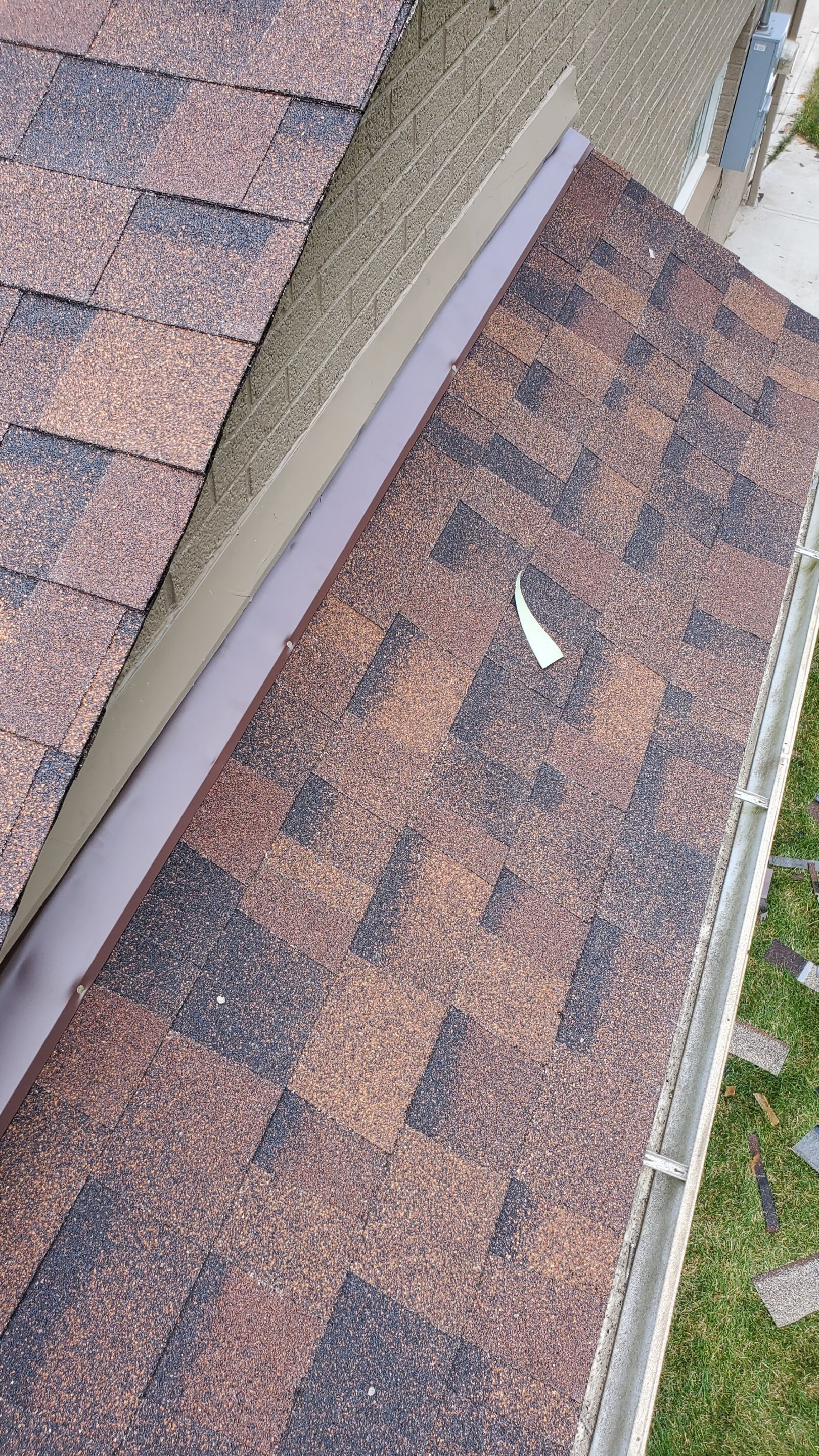 Residential Roofing Installation using Ownens Corning Duration Brownwood by Absolute Roofing and Construction