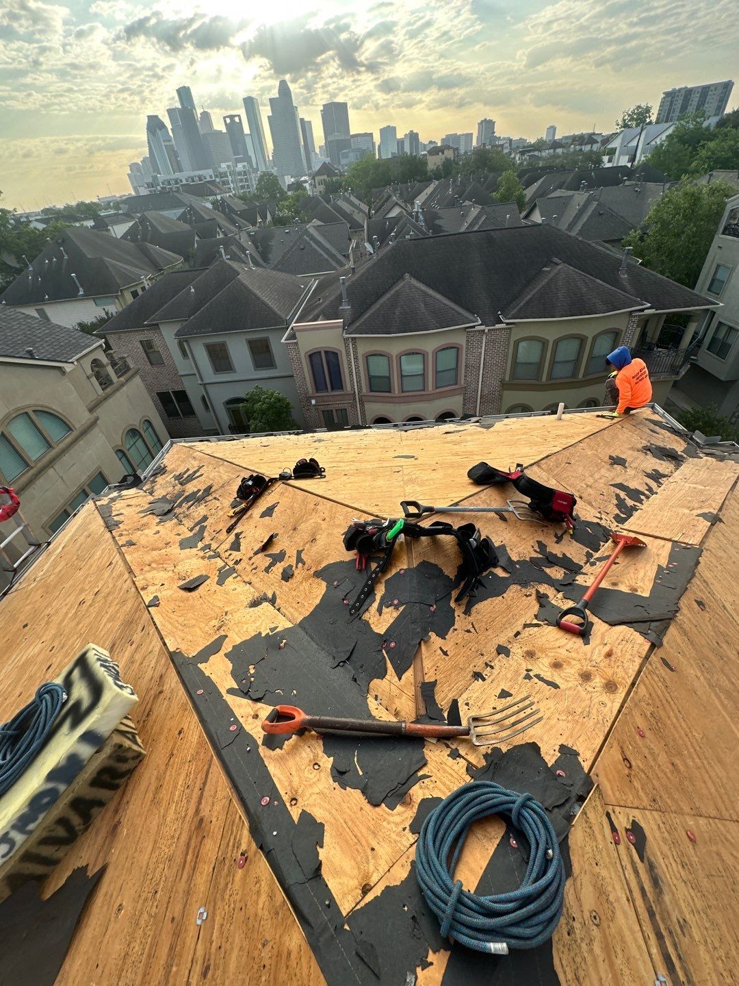 Roof Replacement Houston by Roof Repair Company