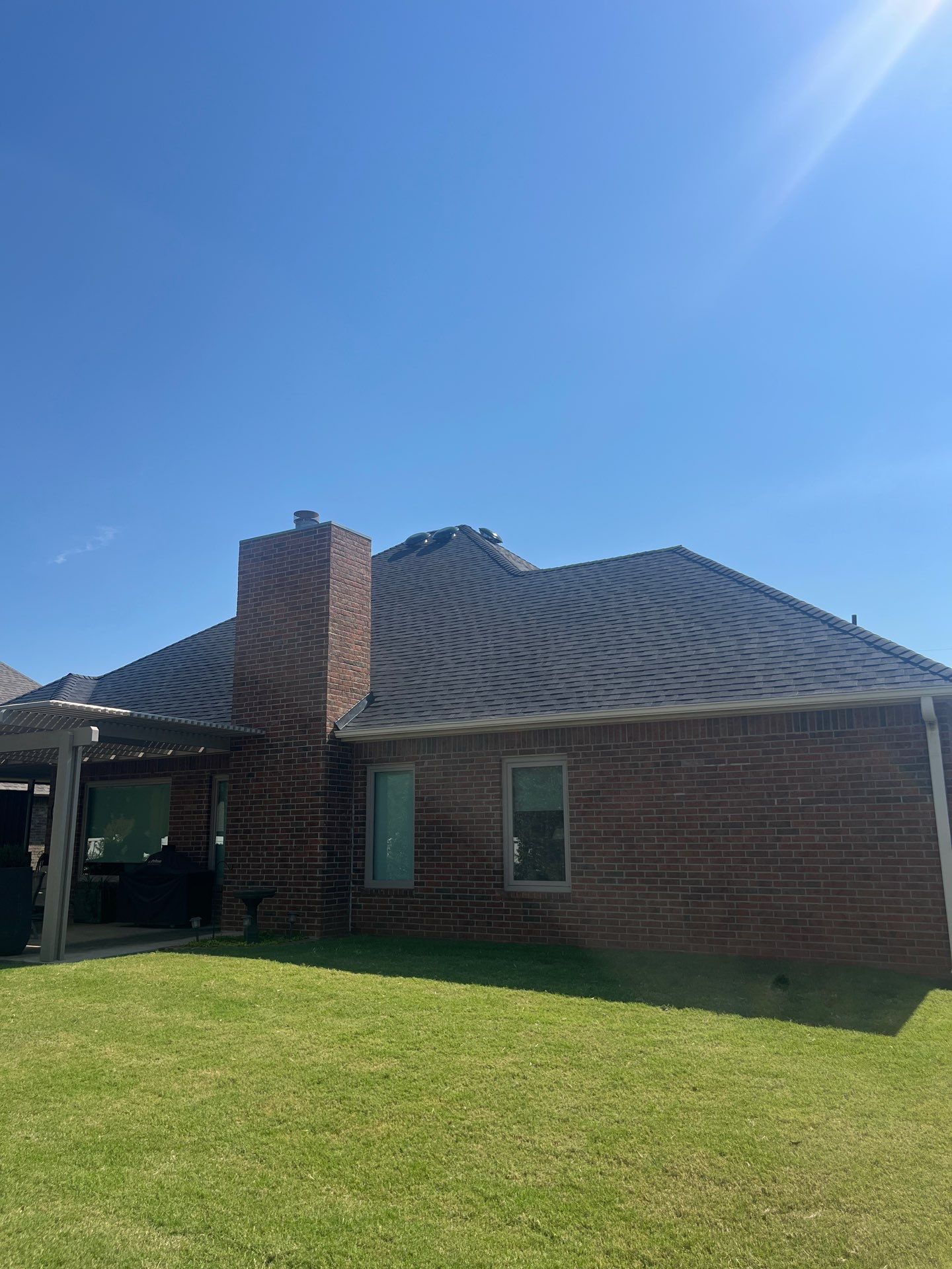 Owens Corning - Onyx Black by Frontline Roofing and Construction
