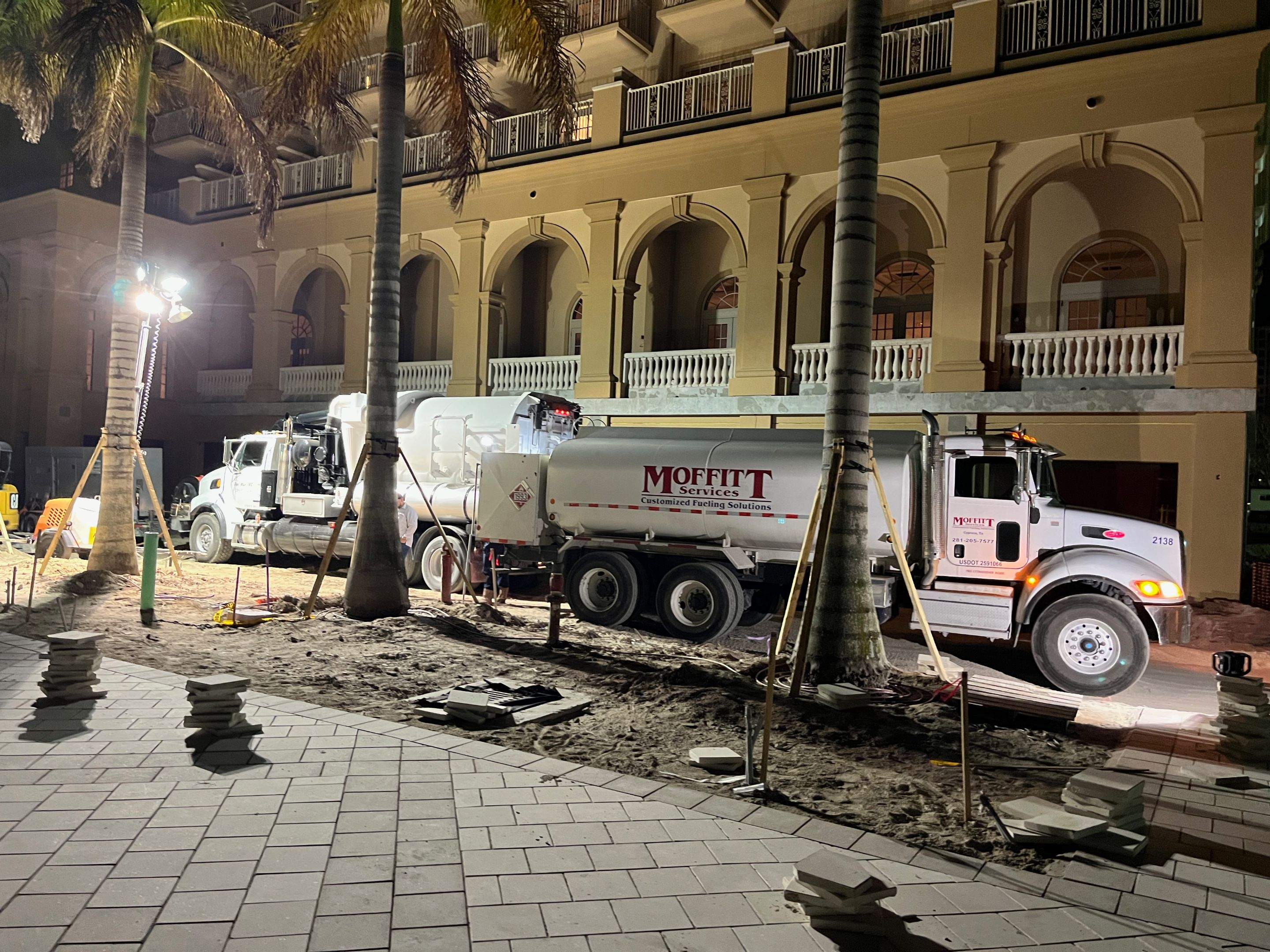 Ritz-Carlton S. Pool Deck & S. Service Rd Drain Cleaning by APS Power & Water