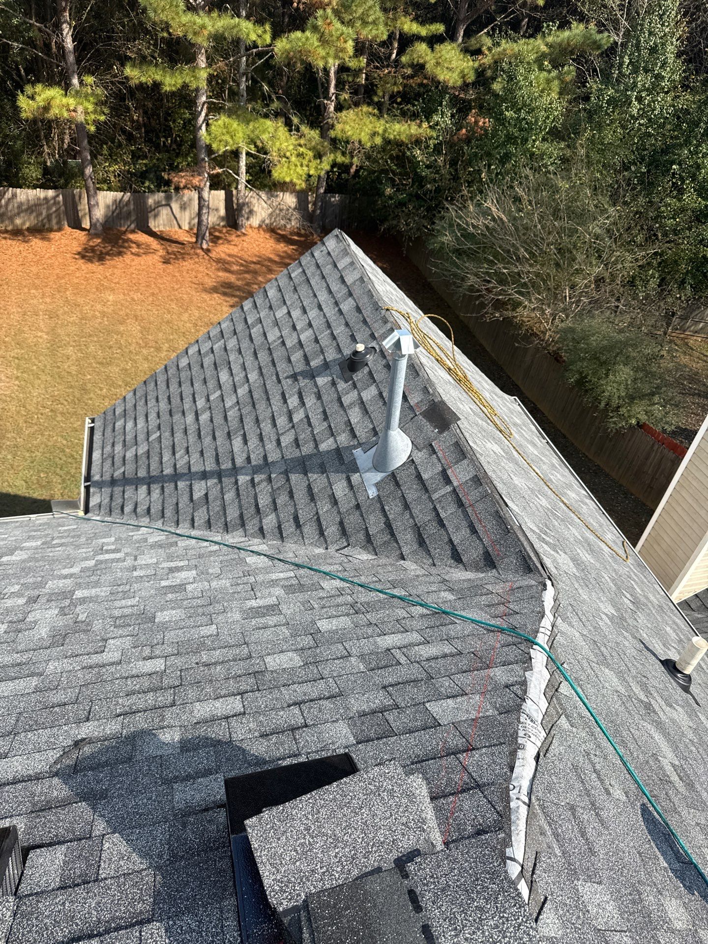 IKO Cambridge - Charcoal Gray by Elite Roofing LLC
