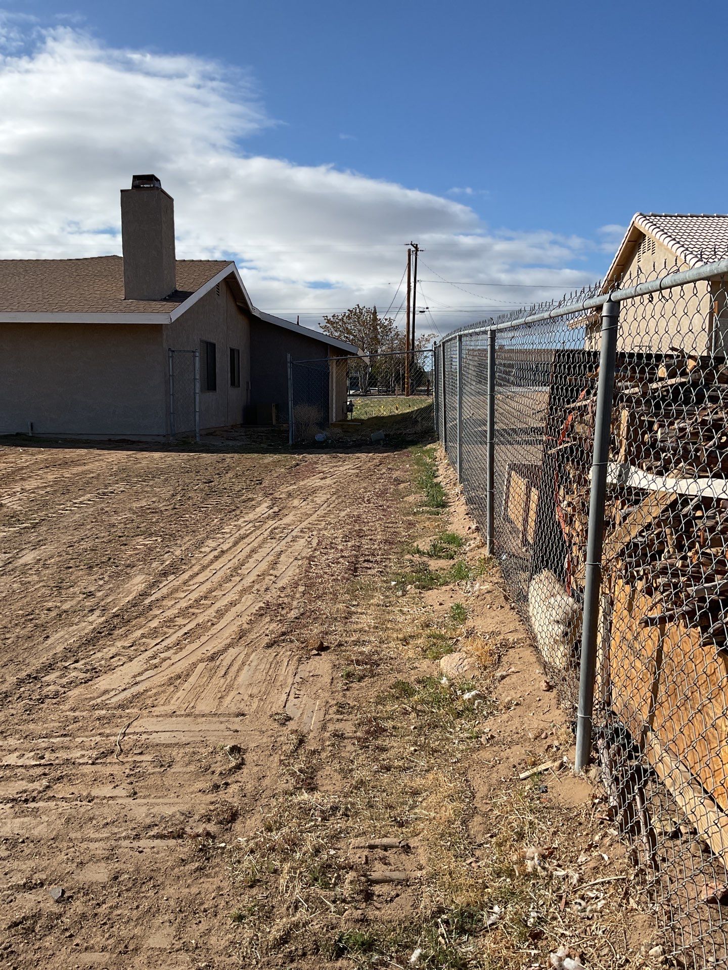 Fence Installation using Vinyl by Fence Guys Inc. 