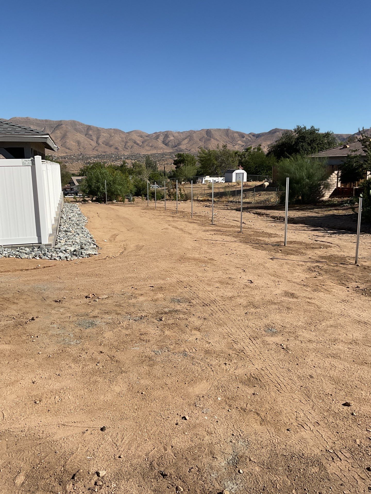 Fence Installation using chain -link by Fence Guys Inc.