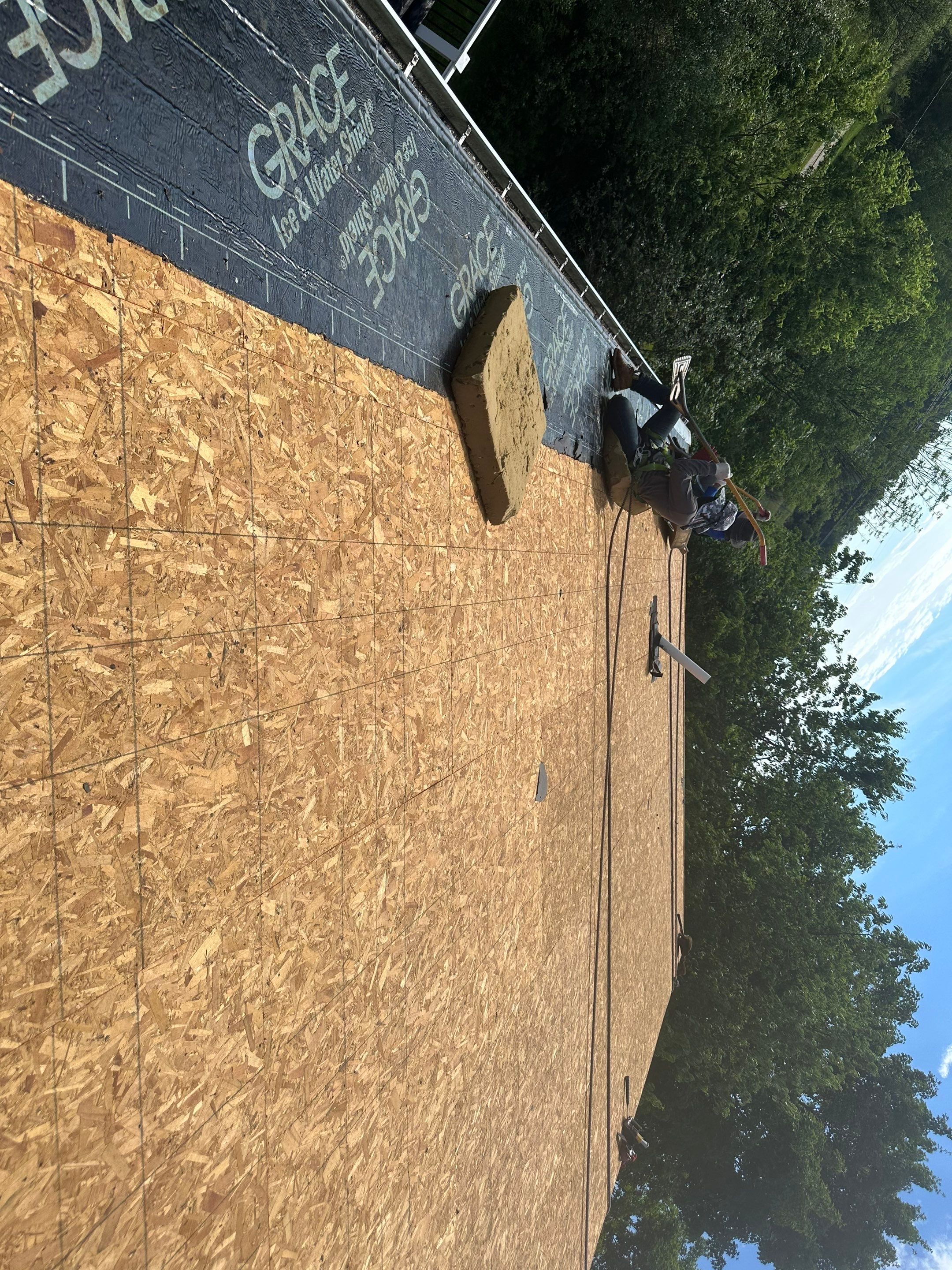 Rochester, NH – One-Day Roof Replacement by Tall pine roofing
