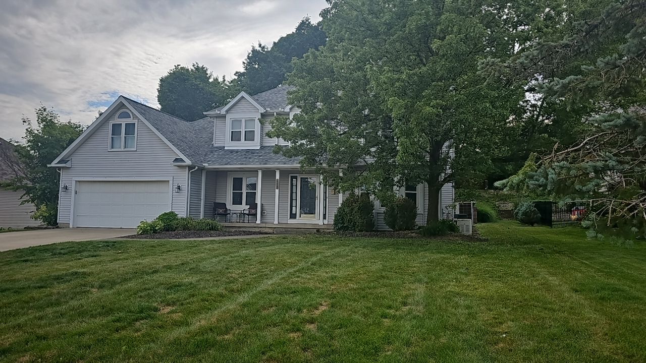 ATLAS PINNACLE COLOR: HEARTHSTONE by Eagle Eye Roofing