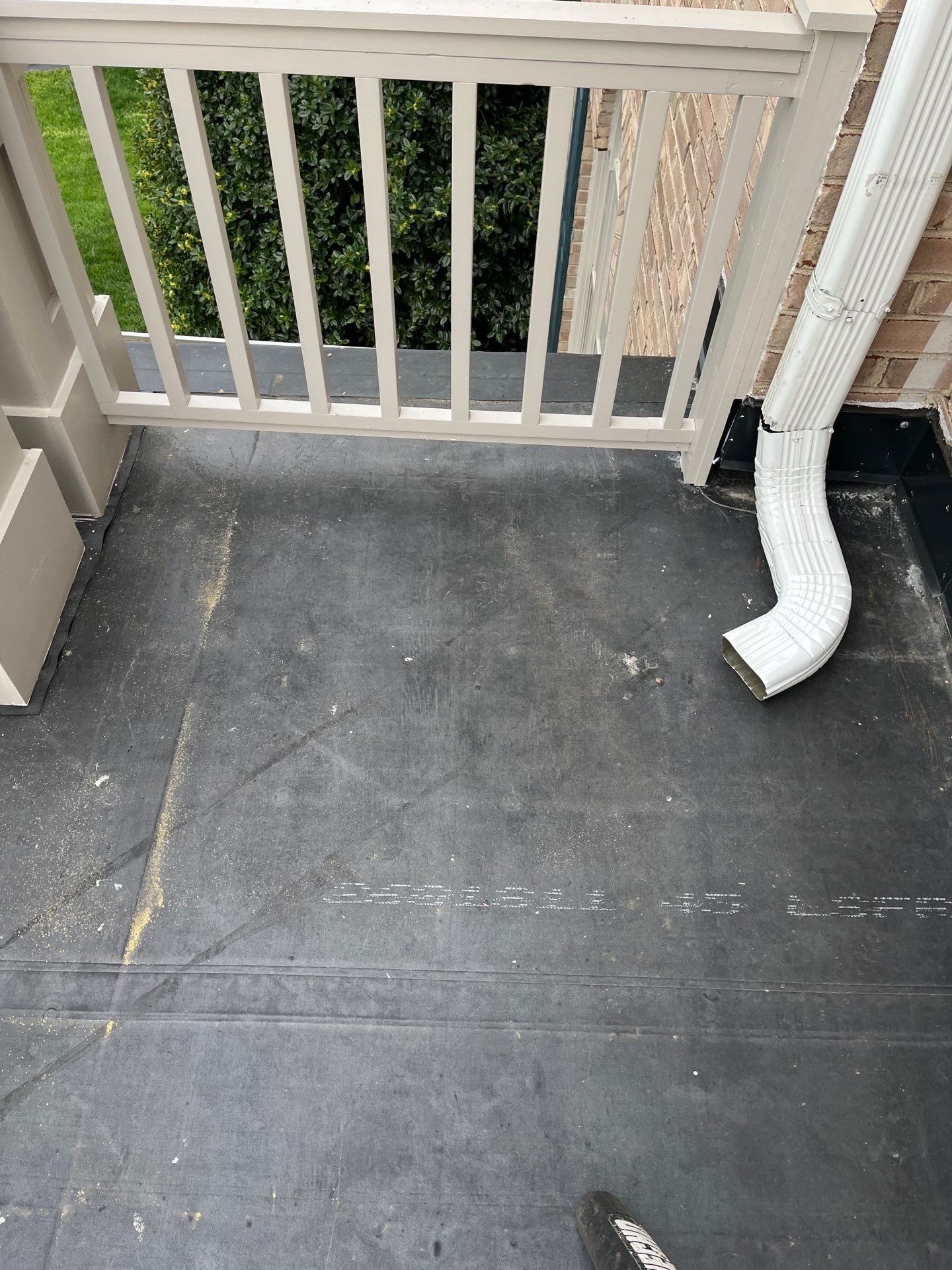 Springfield: CertainTeed Landmark Pro Designer Shingles in Max Def Moire Black by RM Banning, Inc.