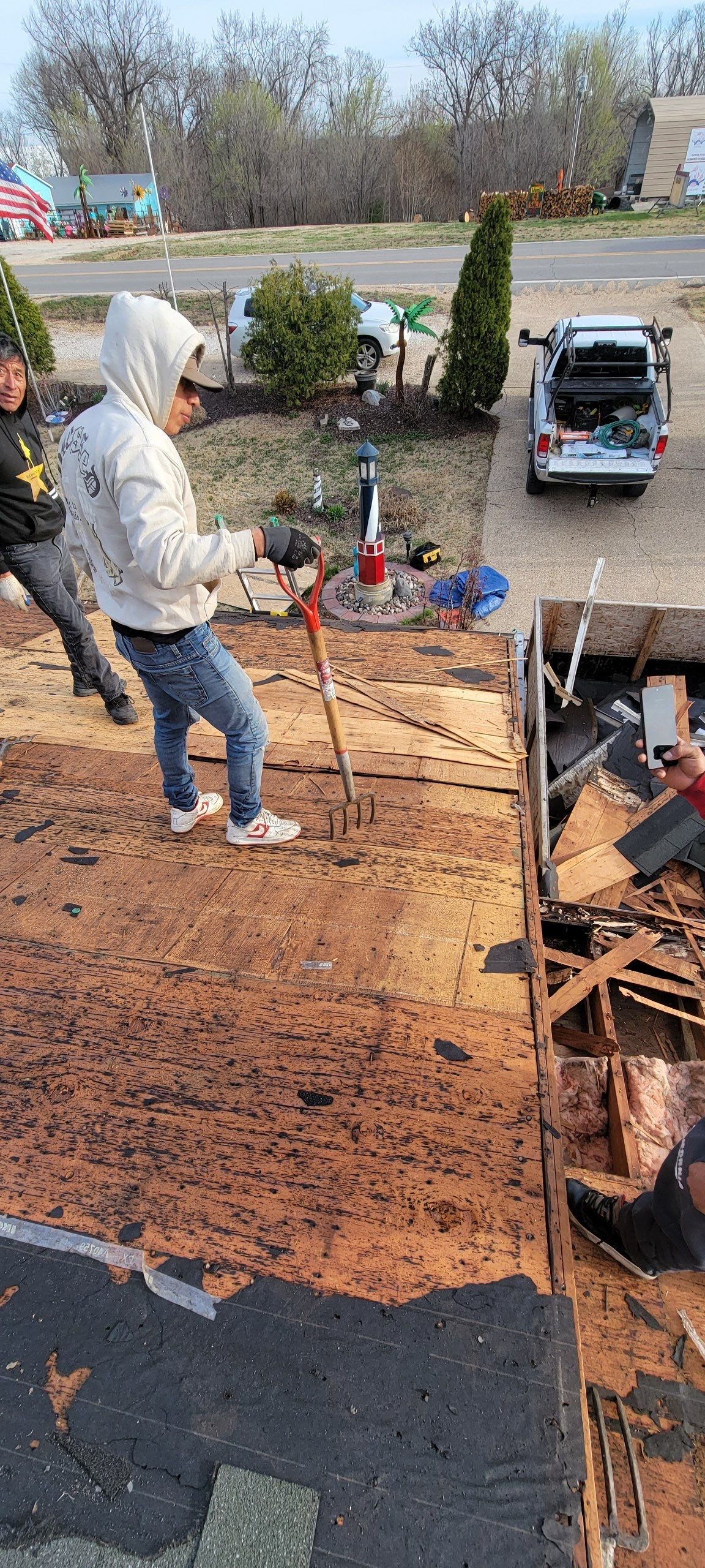 Residential Roofing Installation using IKO DYNASTY ROOF by EEC  Windows, Siding & Roofing 
