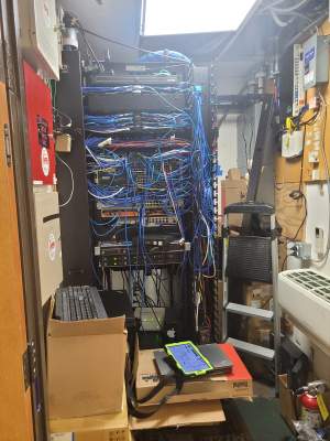 Structured cabling installation by CimaSolutions