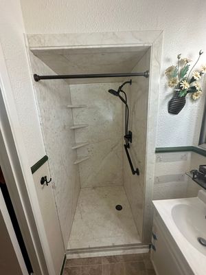 New Walk-in Shower in San Antonio 78218