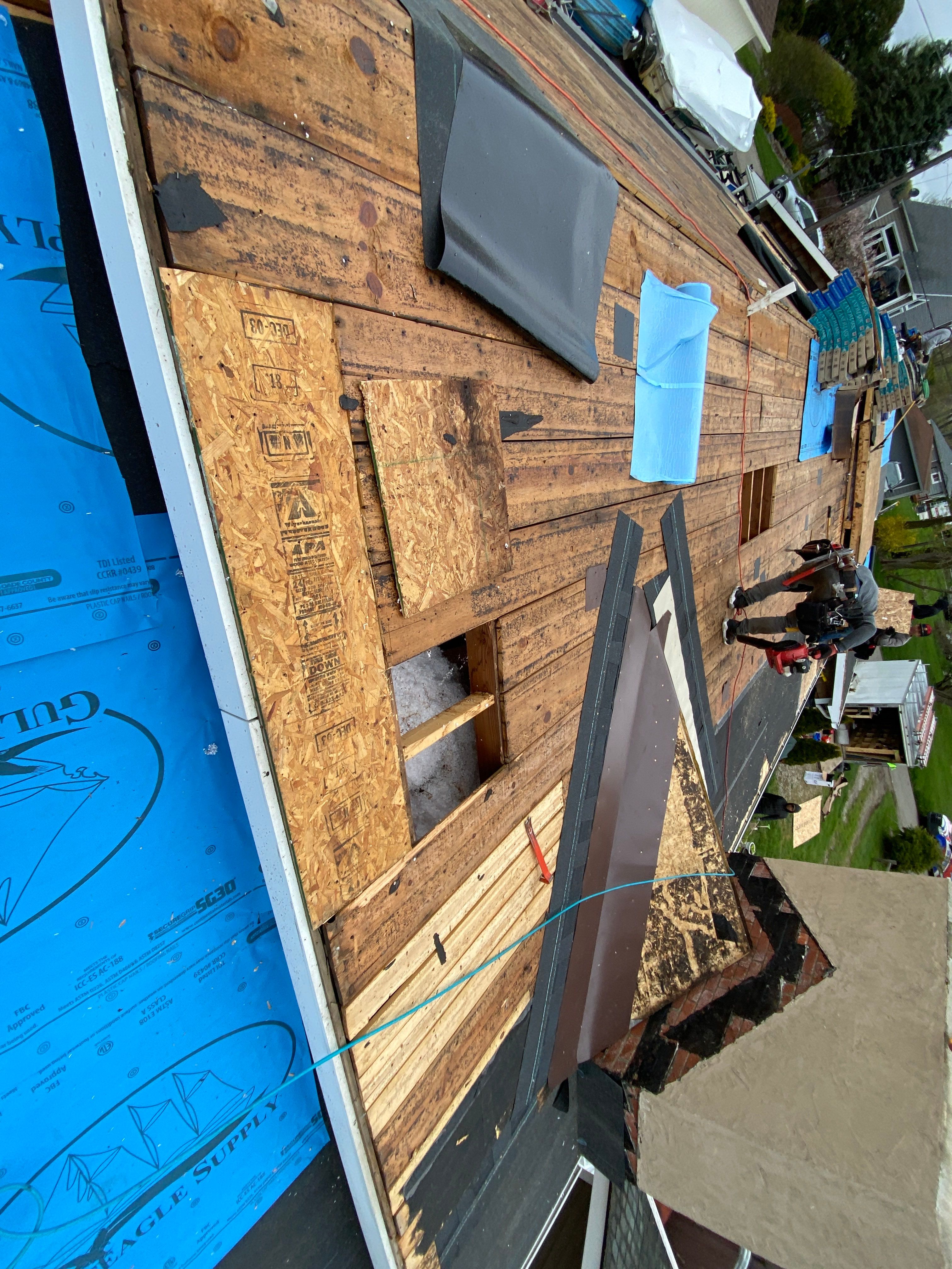 Roof Replacement using CertainTeed Landmark by 180 Contractors