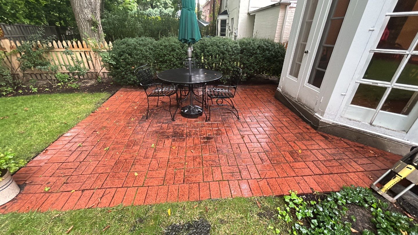 Brick Paver cleaning, sanding, seal by Northern Power Washing LLC.