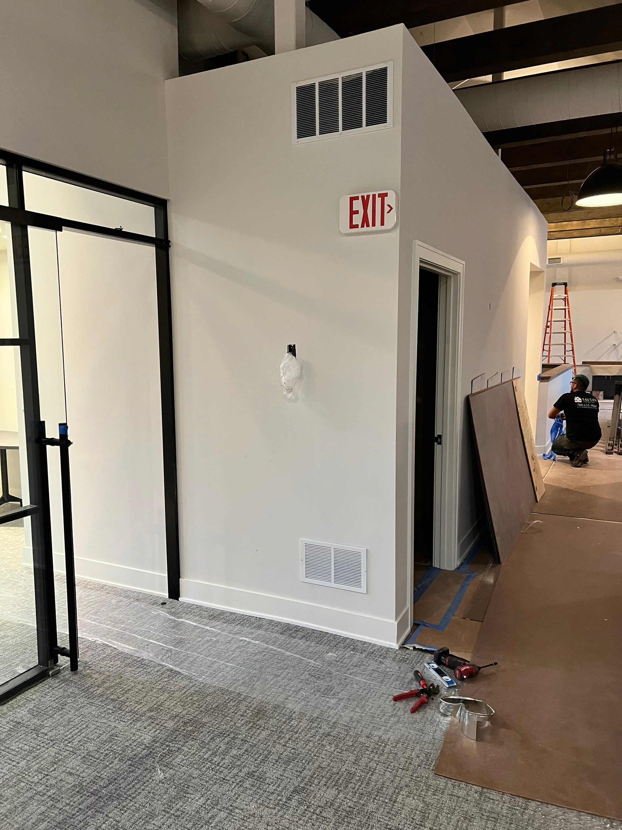 Commercial Office Remodel by MMDS