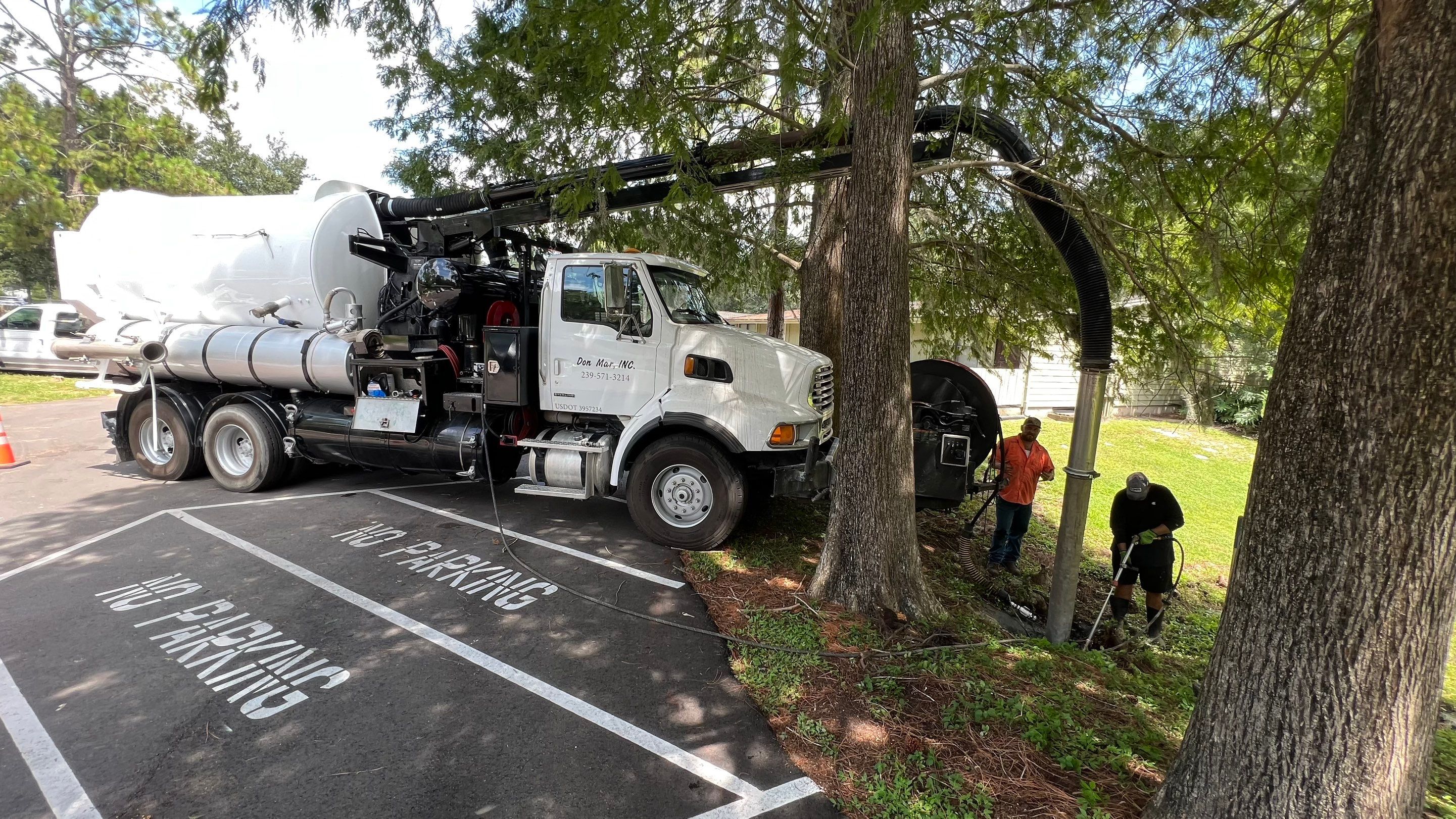 Apartment Complex Storm Water System Cleaning and Maintenance by APS Power & Water