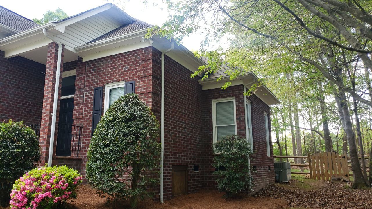 House Wash using cleaner by Power Wash Masters LLC