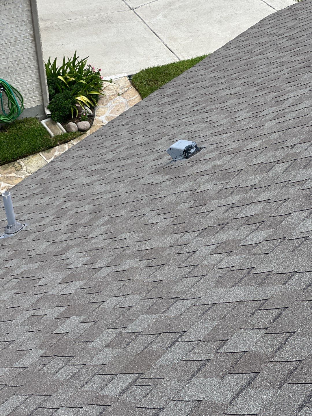 Hail Damage using Owen's Corning Duration (Lifetime) Shingles by Roof Repair Company