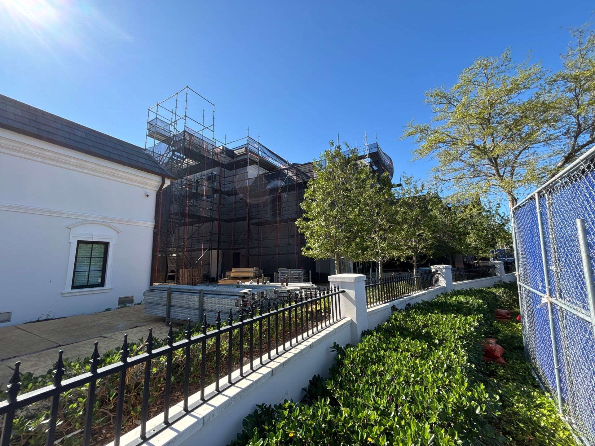 Gutter Installation using Half Round Seamless Gutters in Tampa FL by Gutter Professors