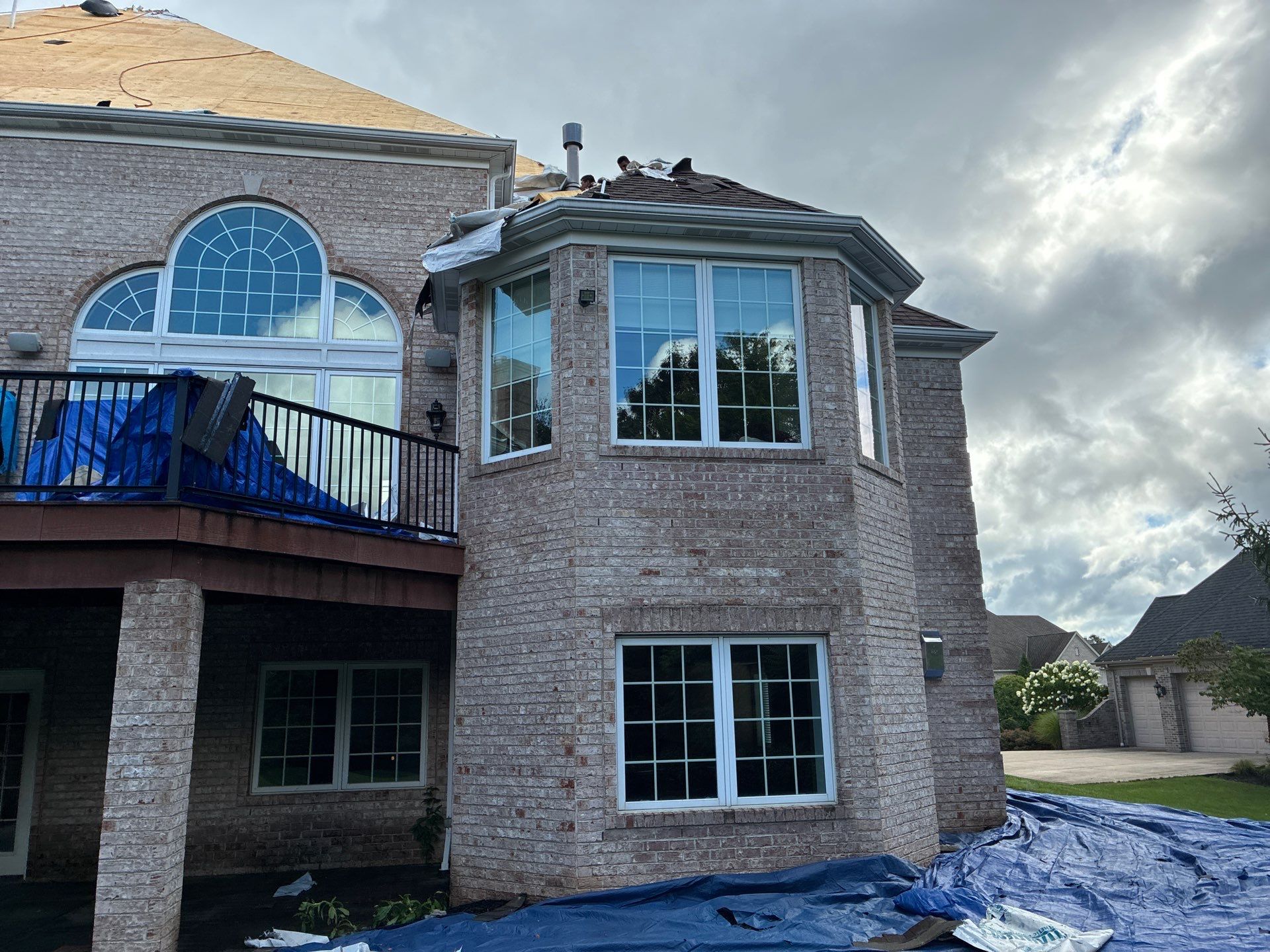 Complete GAF Timberline HDZ Roof Replacement for Coraopolis Residence by Cousins Roofing Siding & Decks