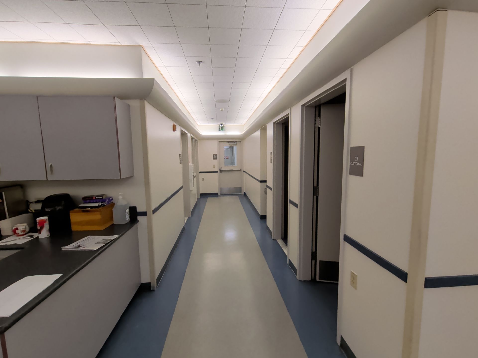 Fairbanks Police Department Repaint by Midnight Sun Painting