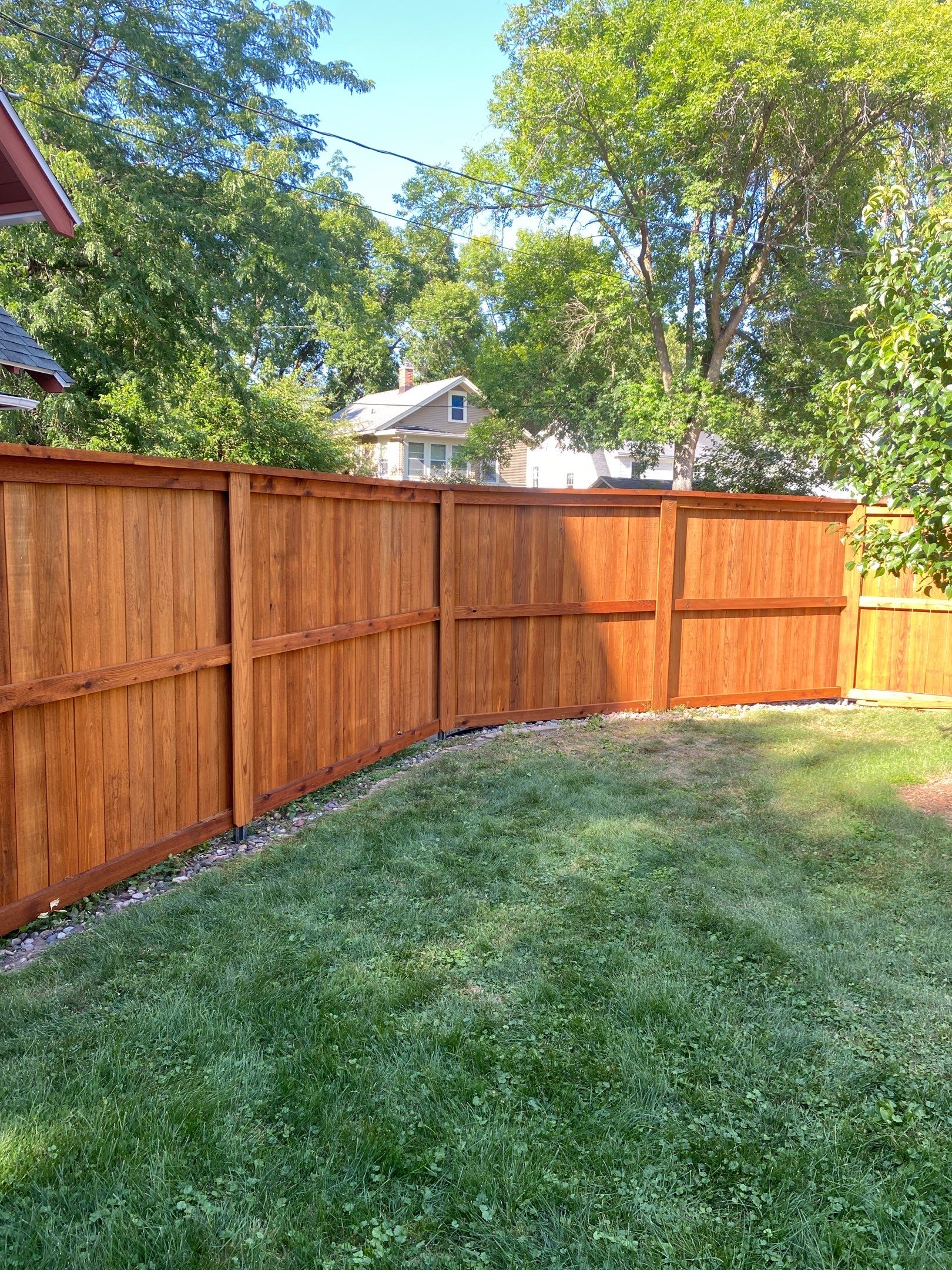 Clear Cedar | 6' | Side by Side | 2x6 Cap & Trim • Pecan by Madison Fence Company