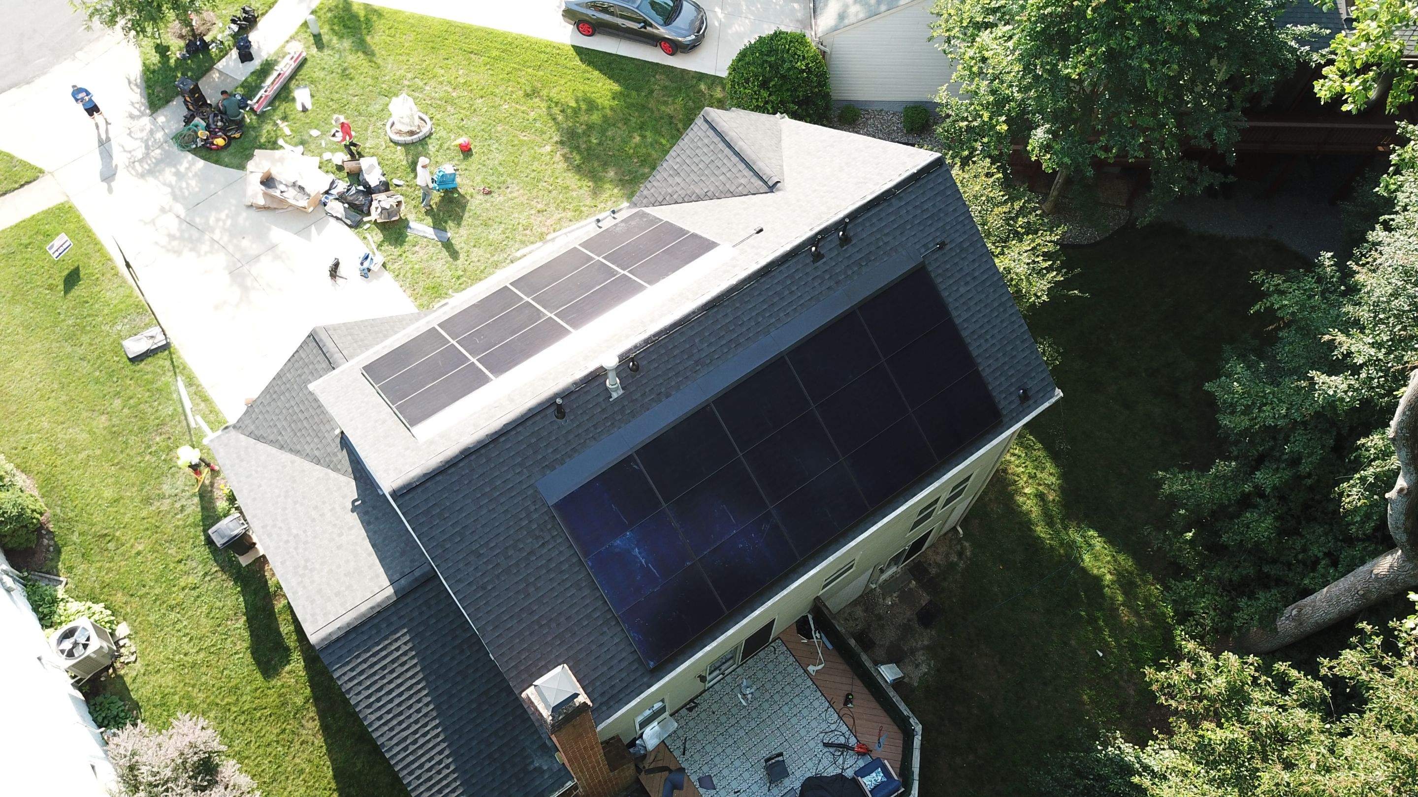 Exterior Home Makeover using GAF Timberline HDZ, GAF Decotech, and James Hardie Siding by American Home Contractors