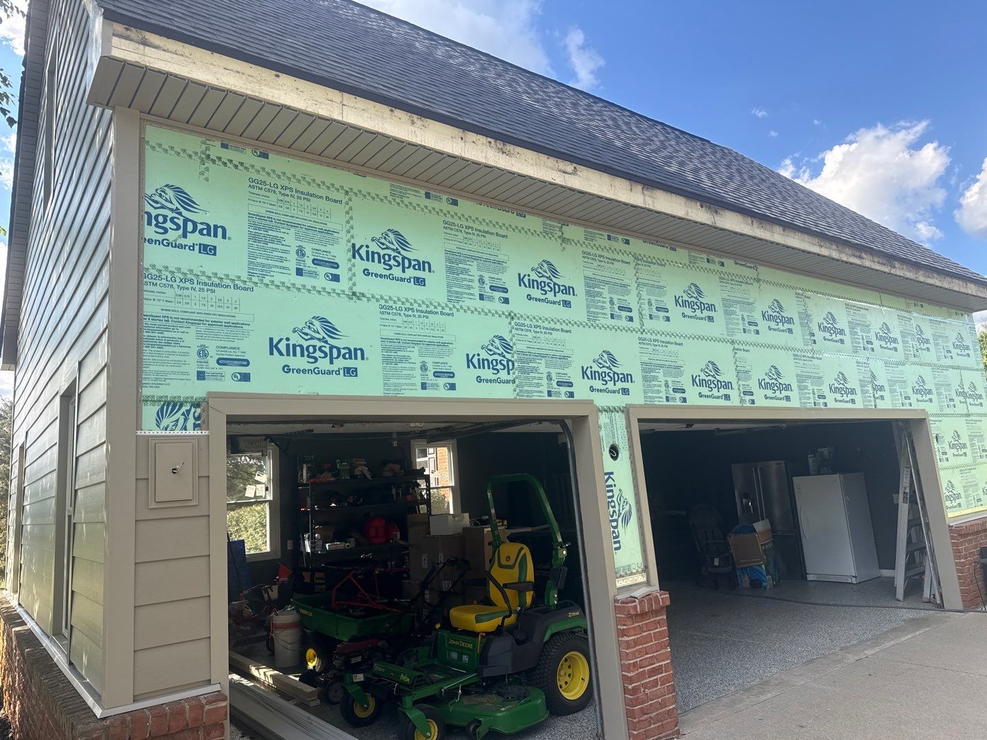 Siding Replacement using Alside S7 Cedar Mill Grain Pebble by 180 Contractors