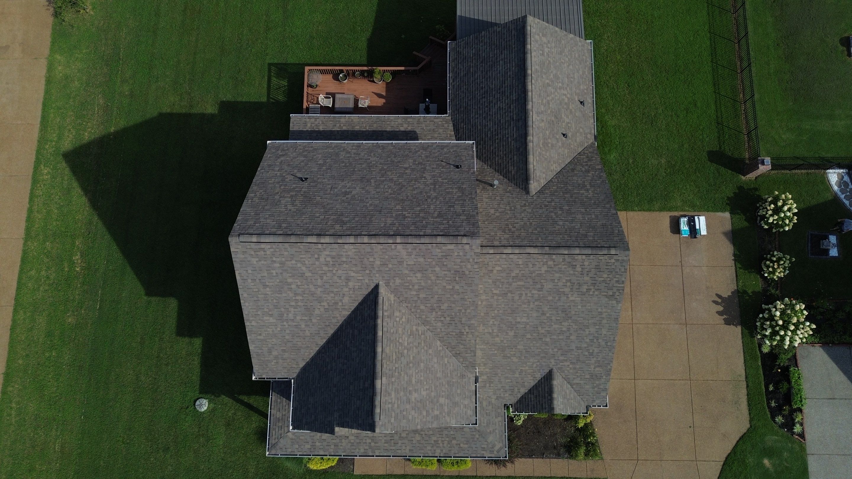 Residential Roofing Installation and Gutter Replacement in Dickson, Tennessee by Shinglesmiths Roofing