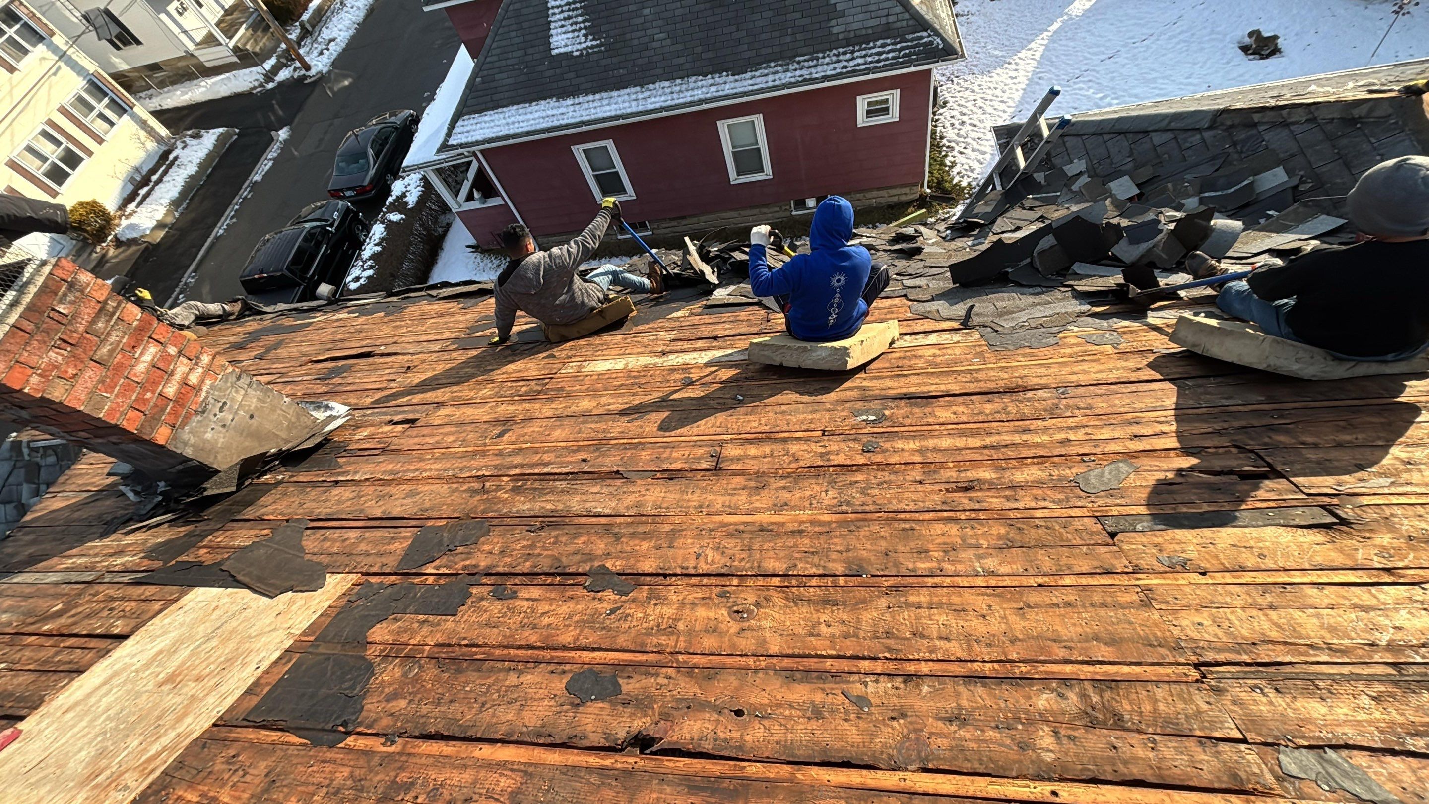 Full Roof Replacement w/ New Decking – Owens Corning System | Pawtucket, RI by JOHNNYS PRO