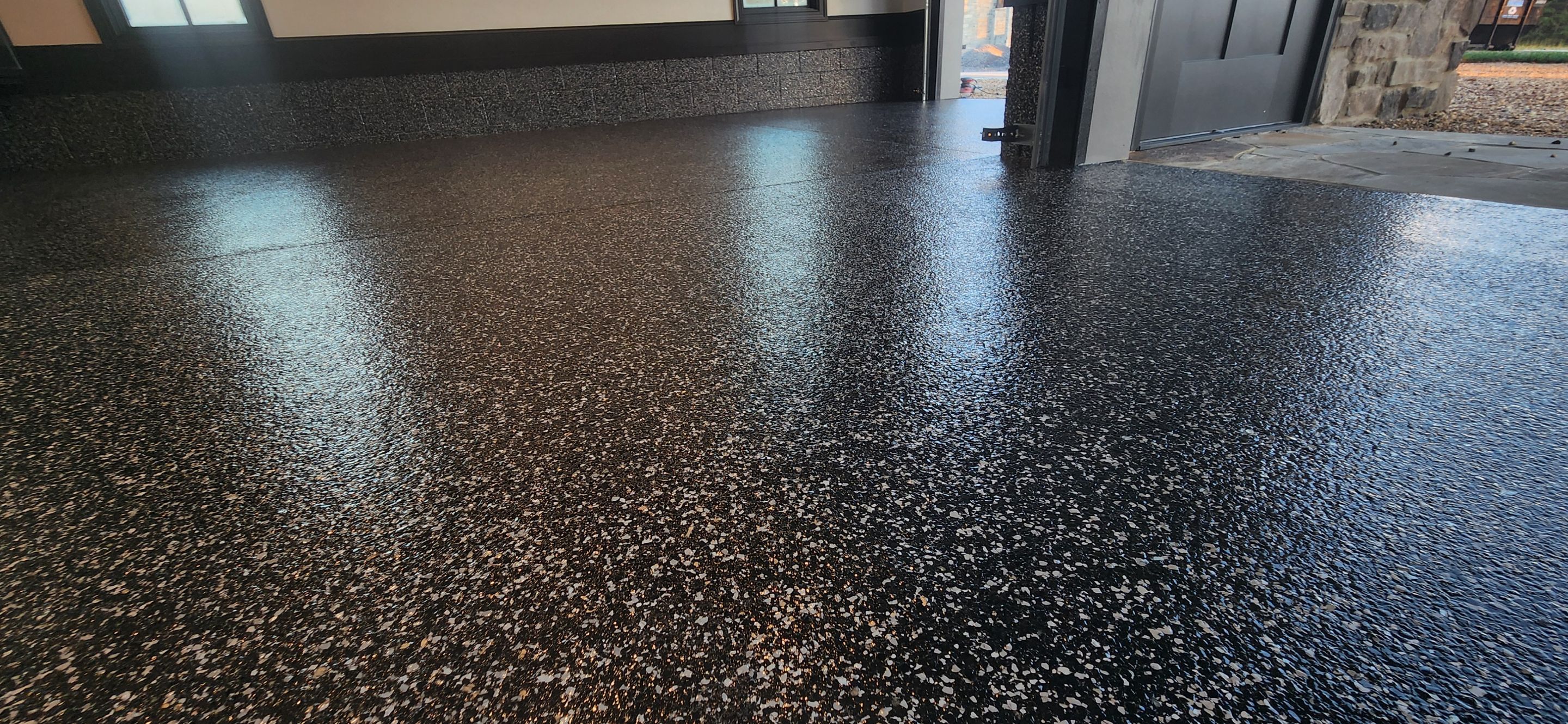 Garage Transformation Using Raven Flake With Silver Mica! by Elite Floor Solutions