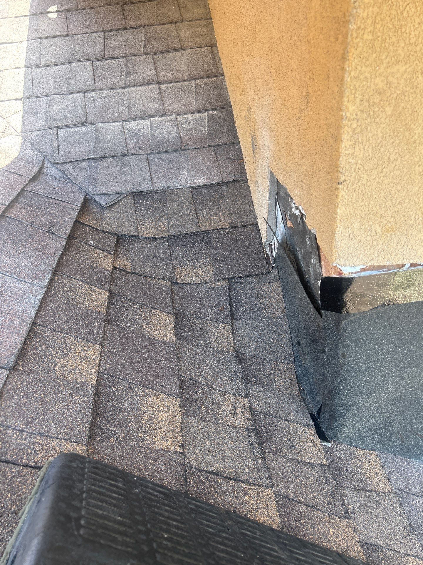 Stucco Problems in Paradise  by Bayfront Roofing and Construction