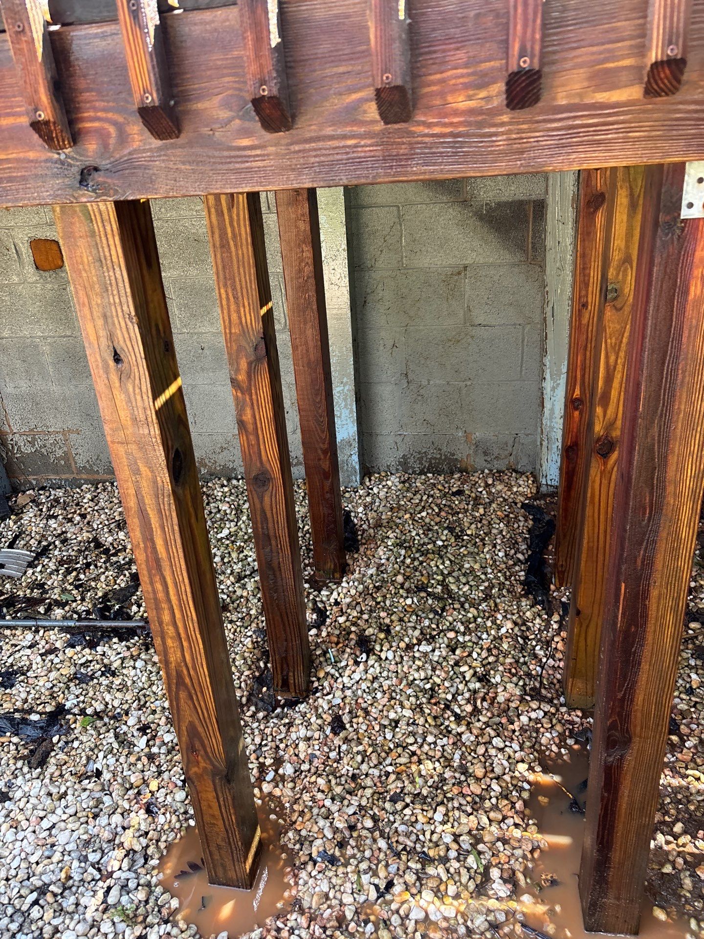 Wood Deck using Wood Sealant by DuraSeal