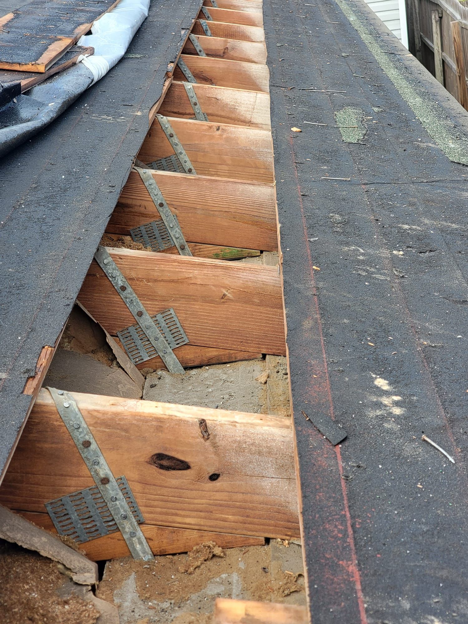 Project in St. Petersburg 33709 by Mitchell Roofing Company LLC 